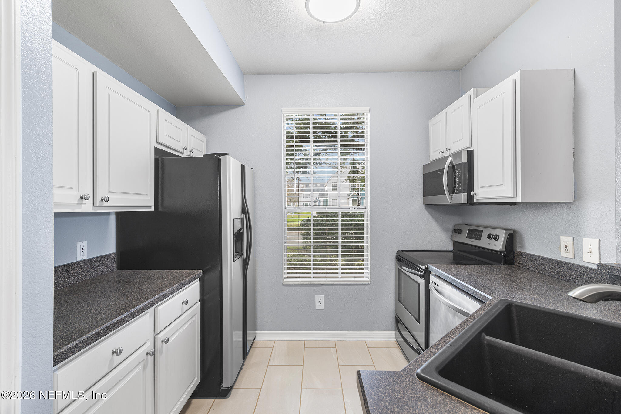 13703 RICHMOND PARK Drive N 3303
