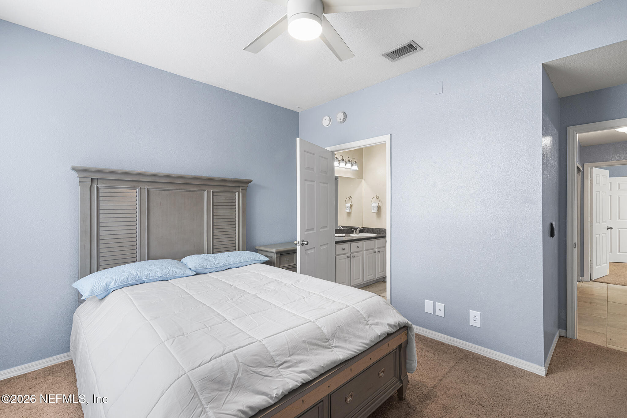 13703 RICHMOND PARK Drive N 3303