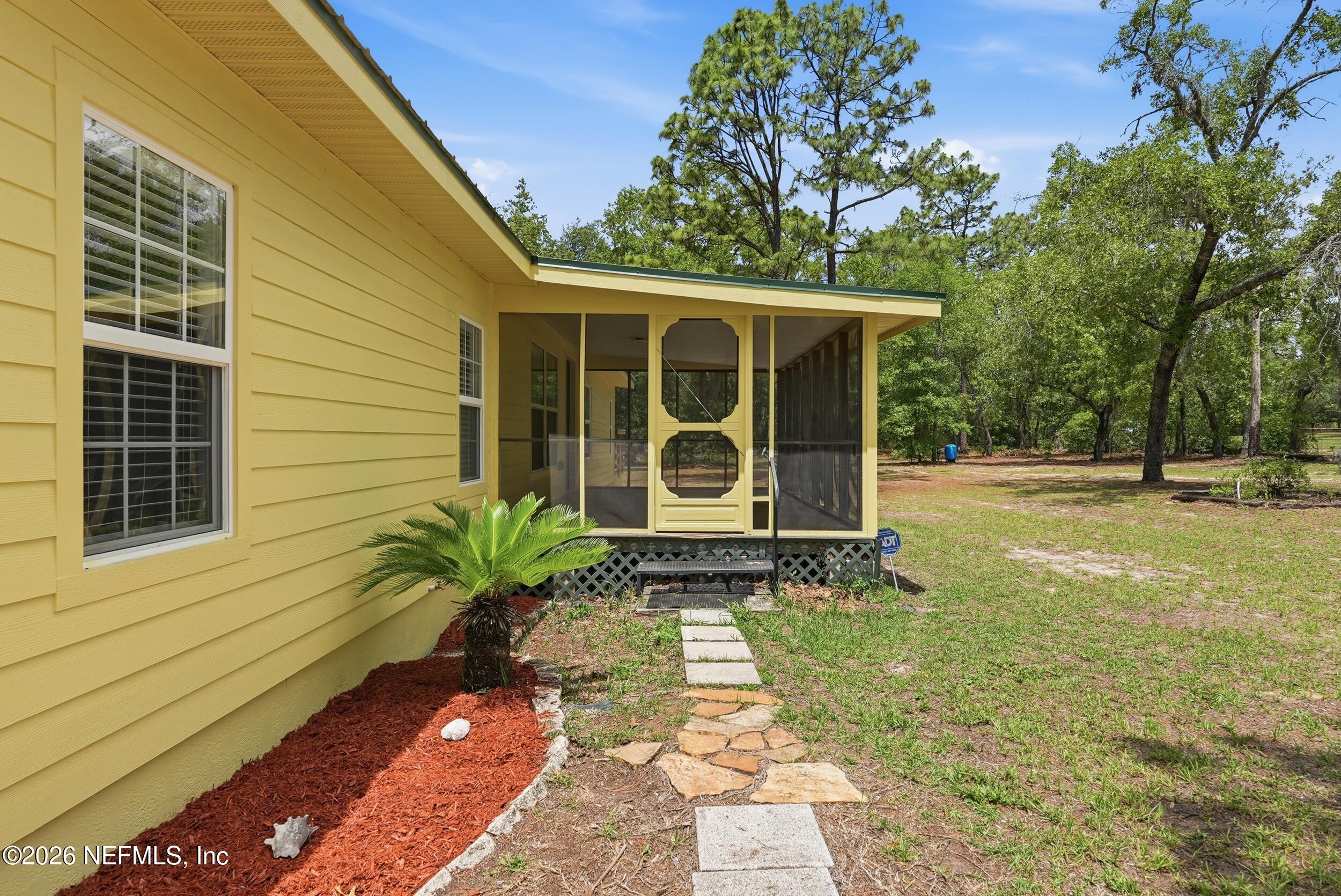 6737 HIGHLAND Drive