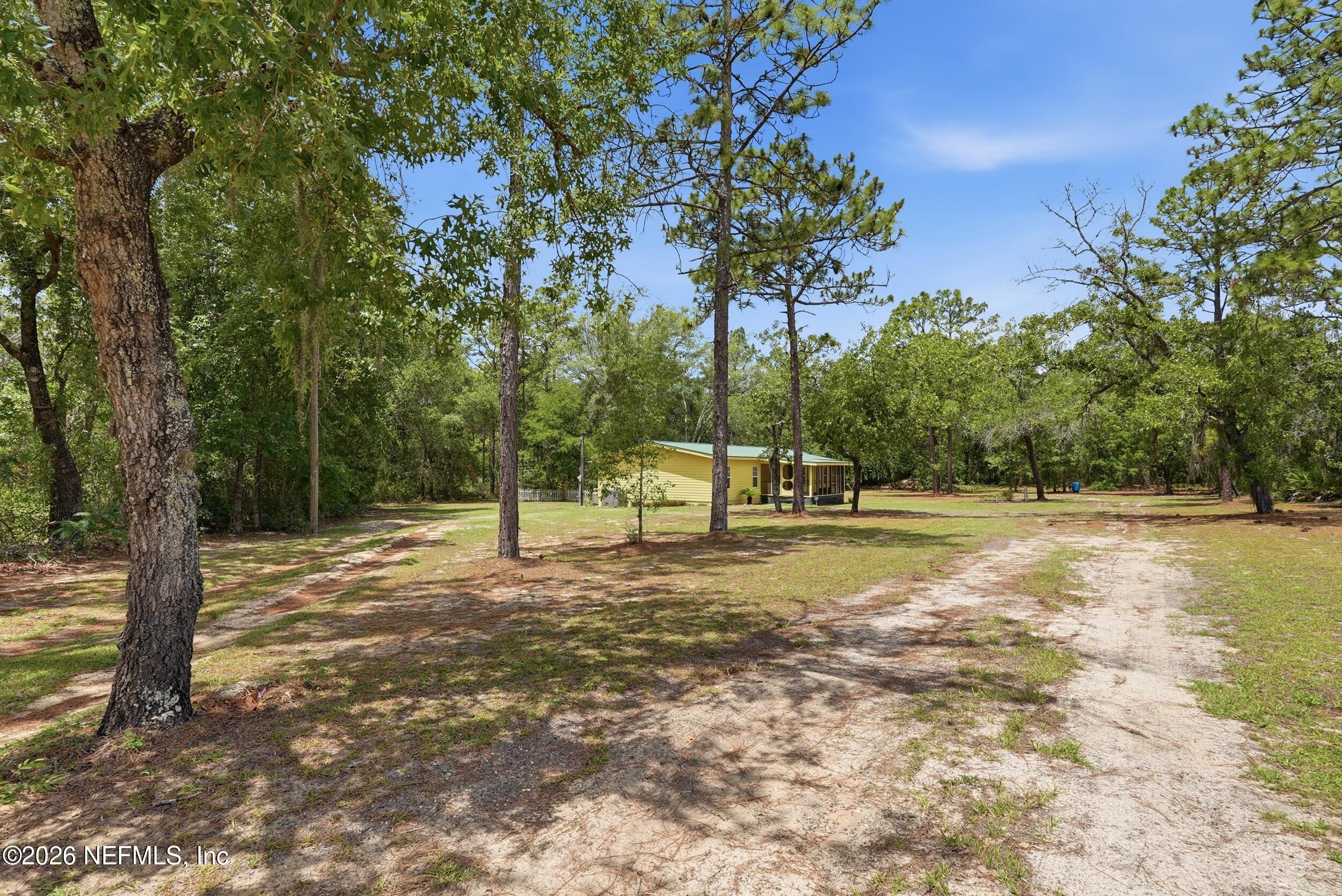 6737 HIGHLAND Drive