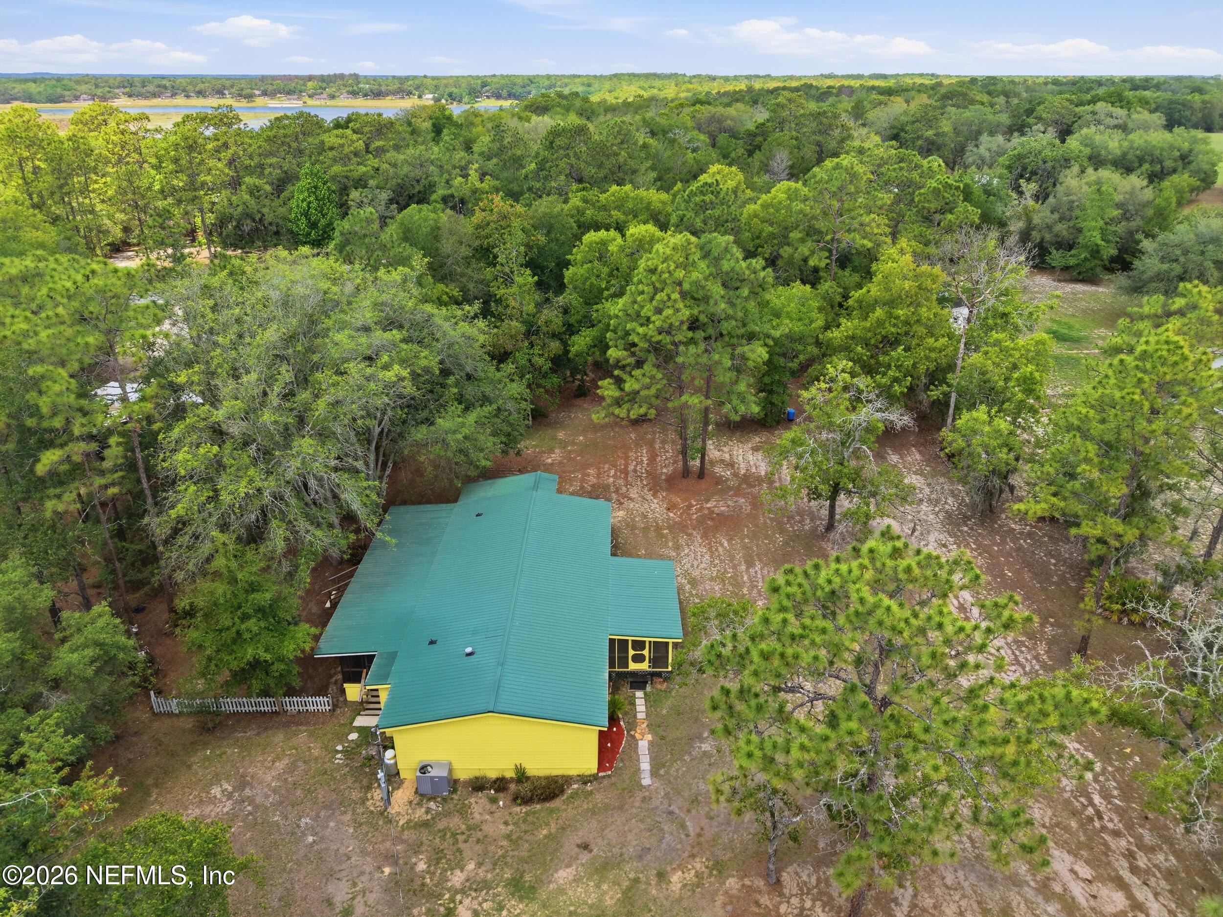 6737 HIGHLAND Drive