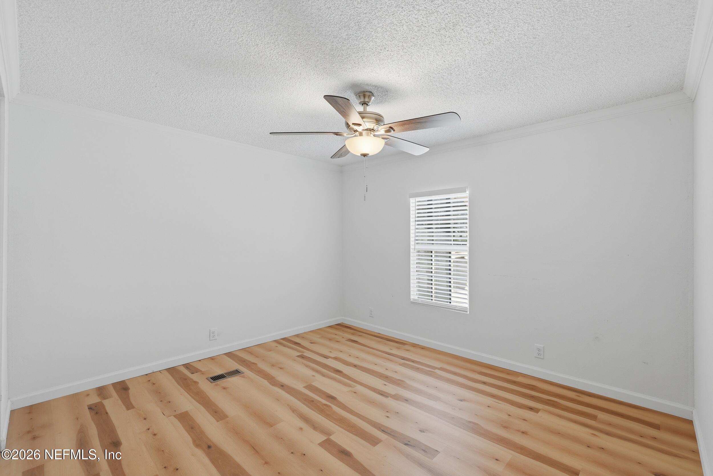 6737 HIGHLAND Drive