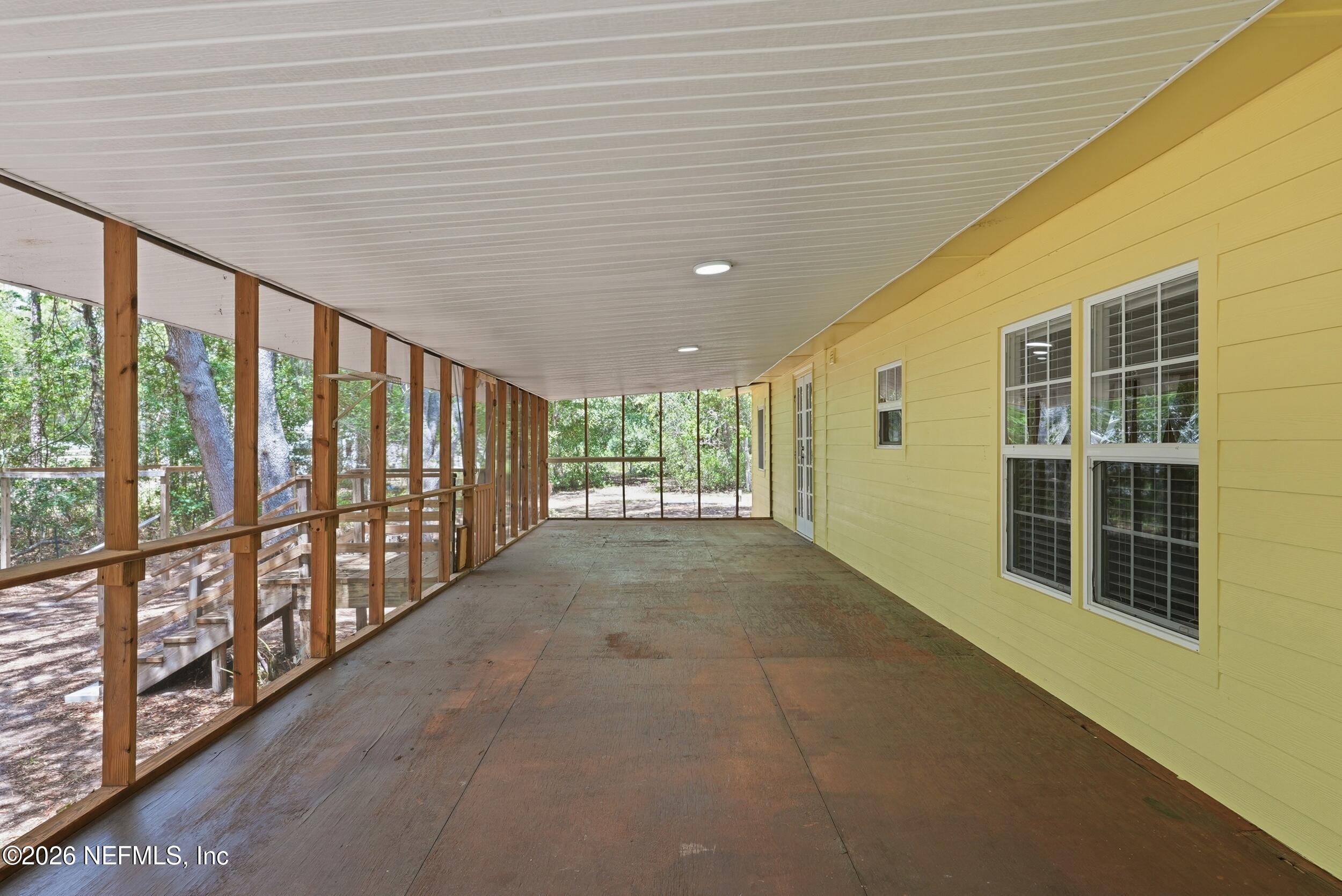 6737 HIGHLAND Drive