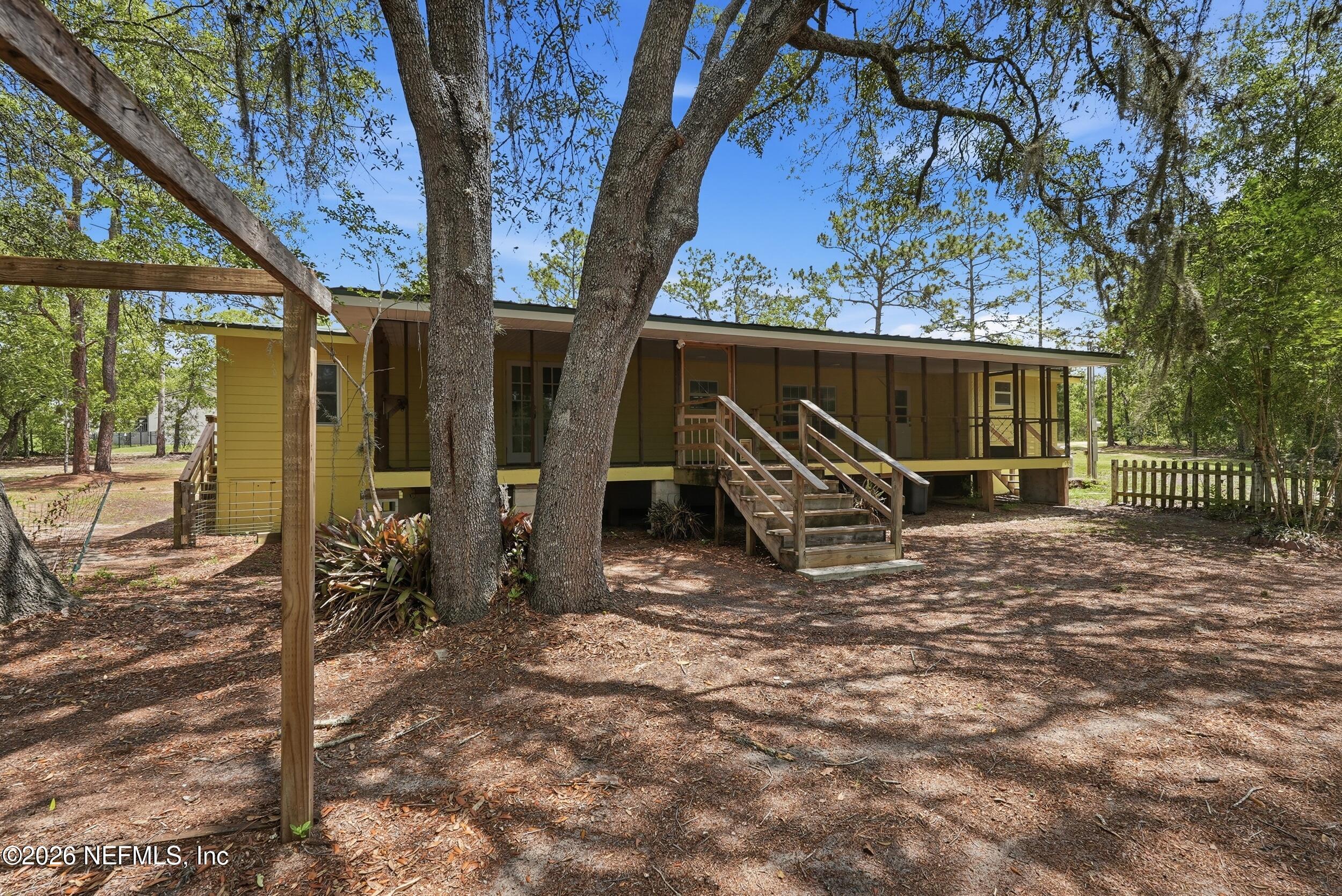 6737 HIGHLAND Drive