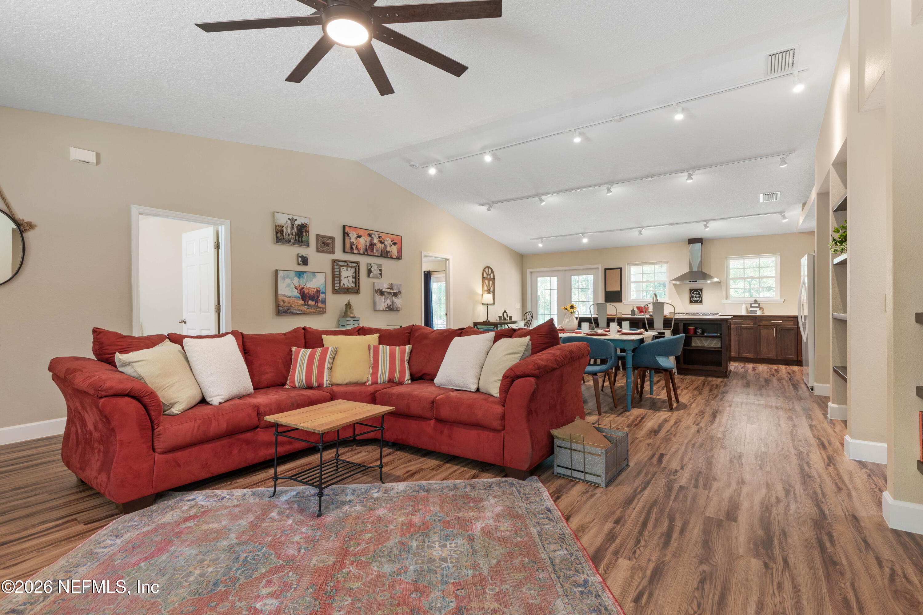 3296 N OLD DIXIE Highway