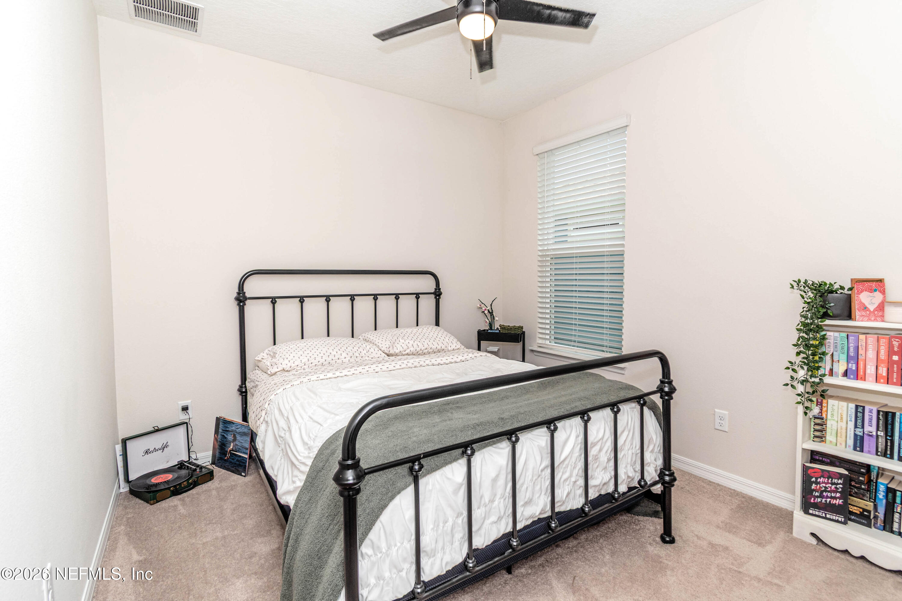 2329 GLADE Lane