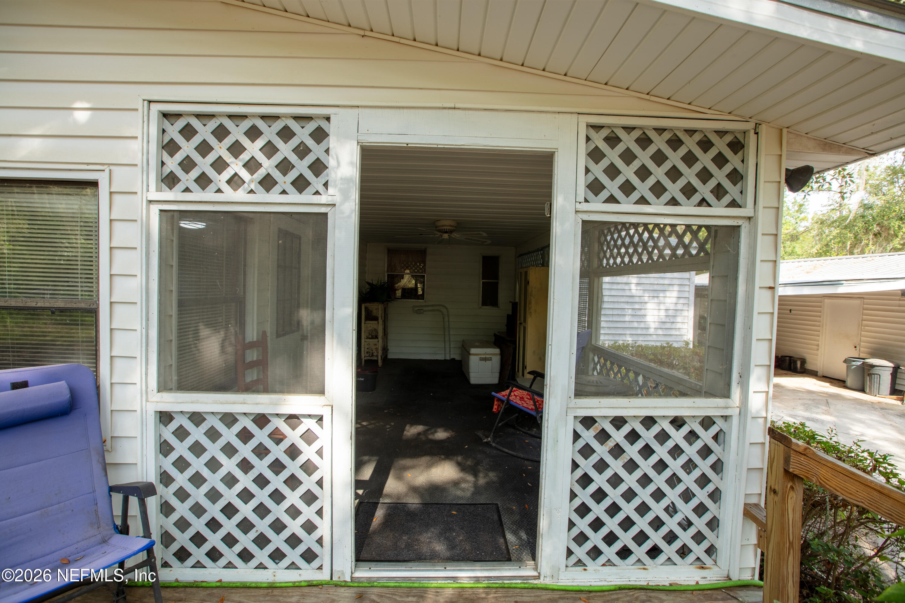 1546 SE 4TH Avenue