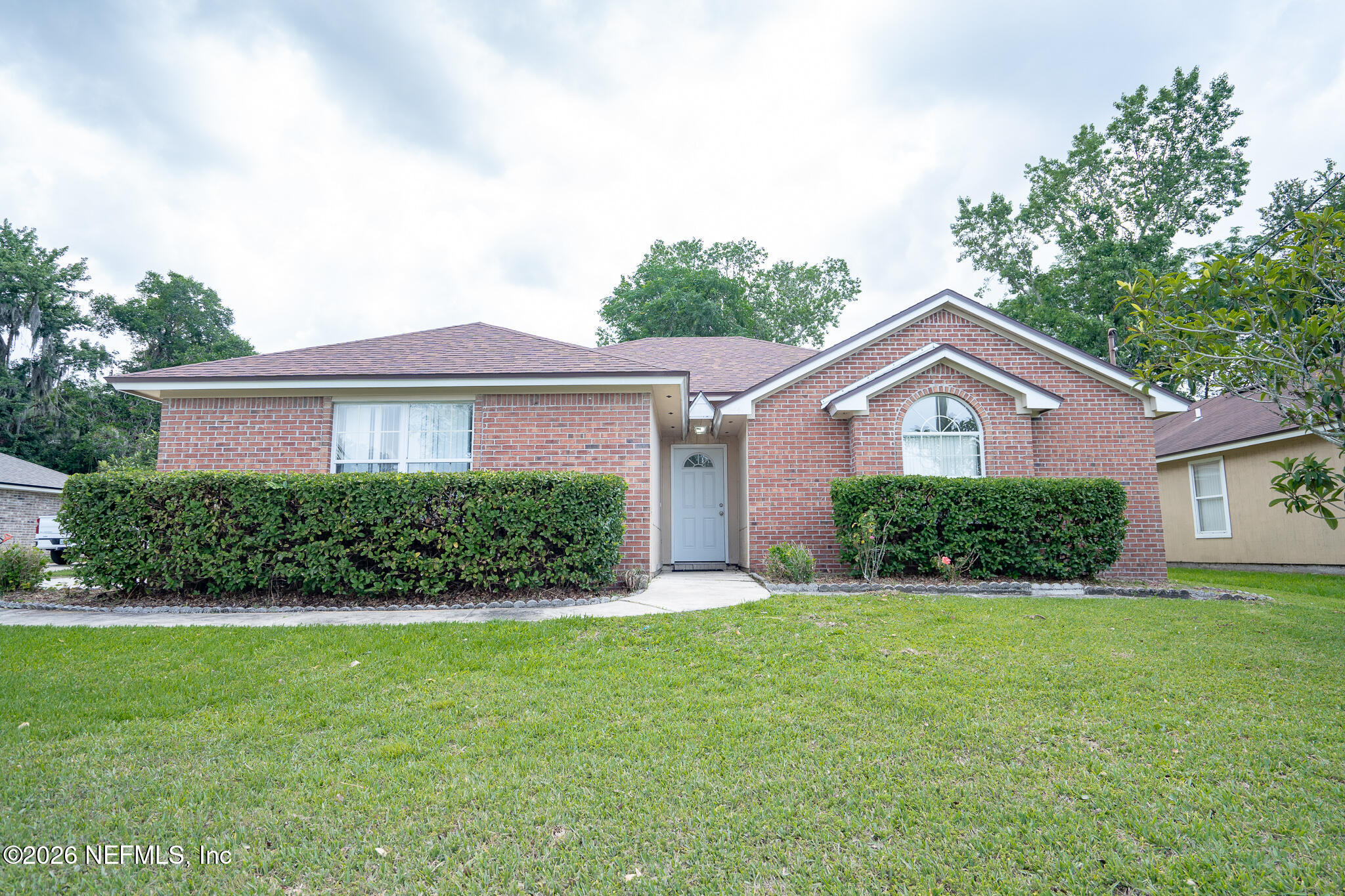2441 UNIVERSITY Boulevard S