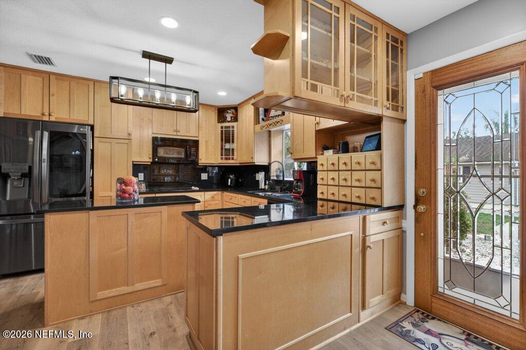 2705 HOLLY RIDGE Drive