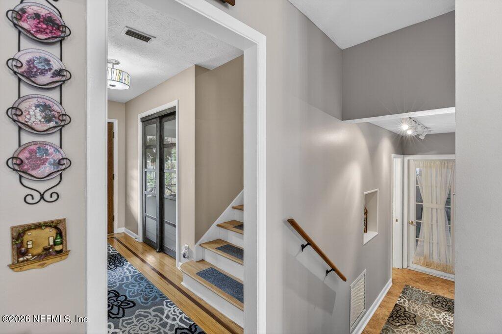 2705 HOLLY RIDGE Drive