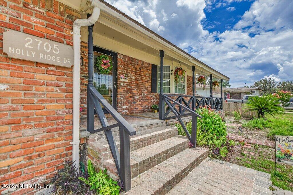 2705 HOLLY RIDGE Drive