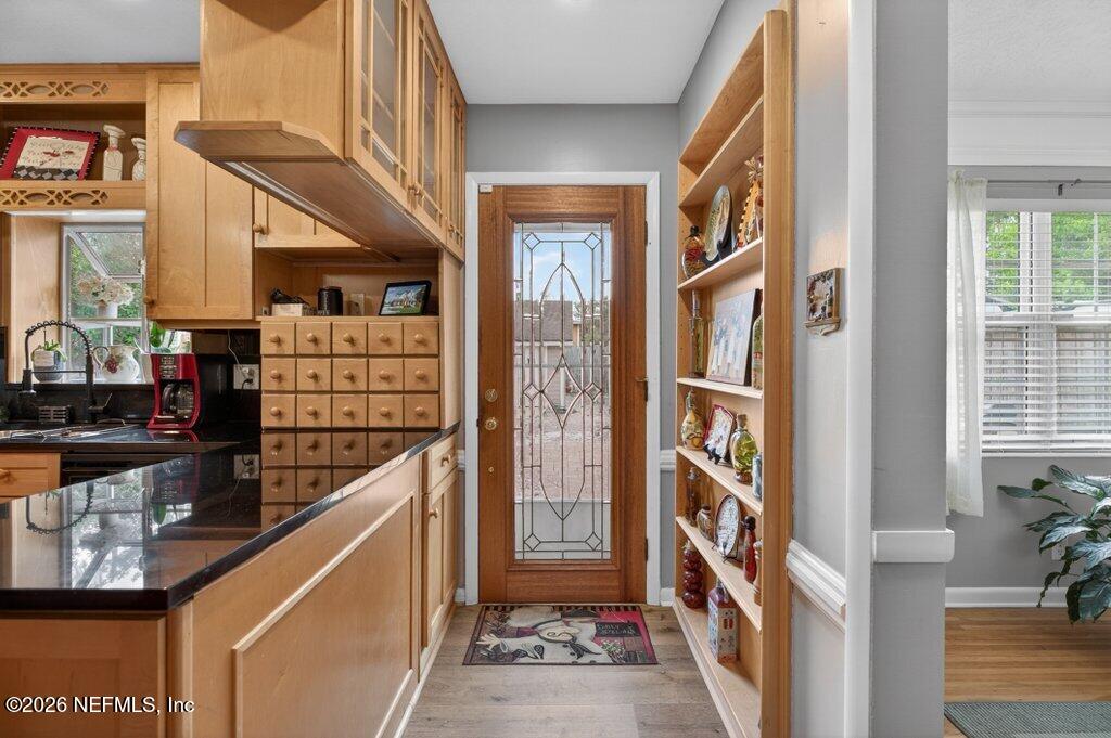 2705 HOLLY RIDGE Drive
