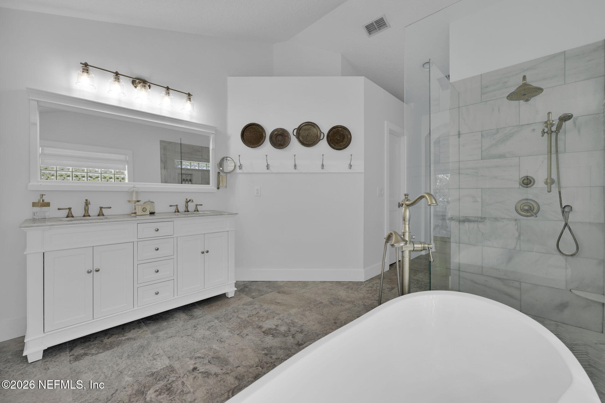 2290 EAGLE HARBOR Parkway