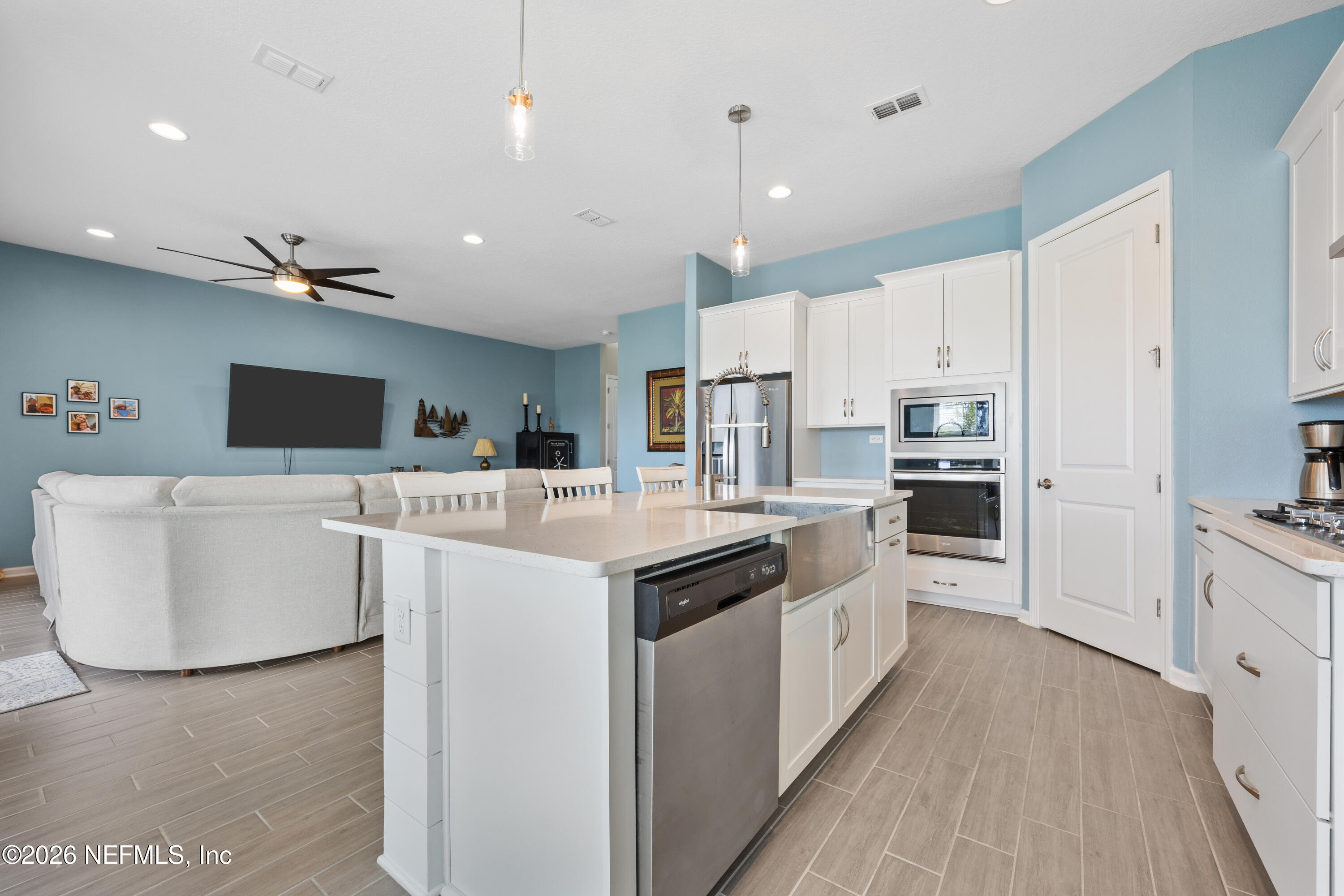 405 RUM RUNNER Way, St. Johns