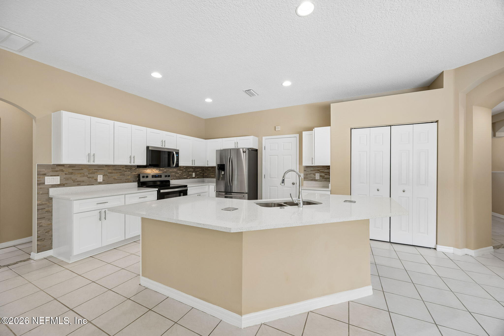 33 BOXWOOD Lane