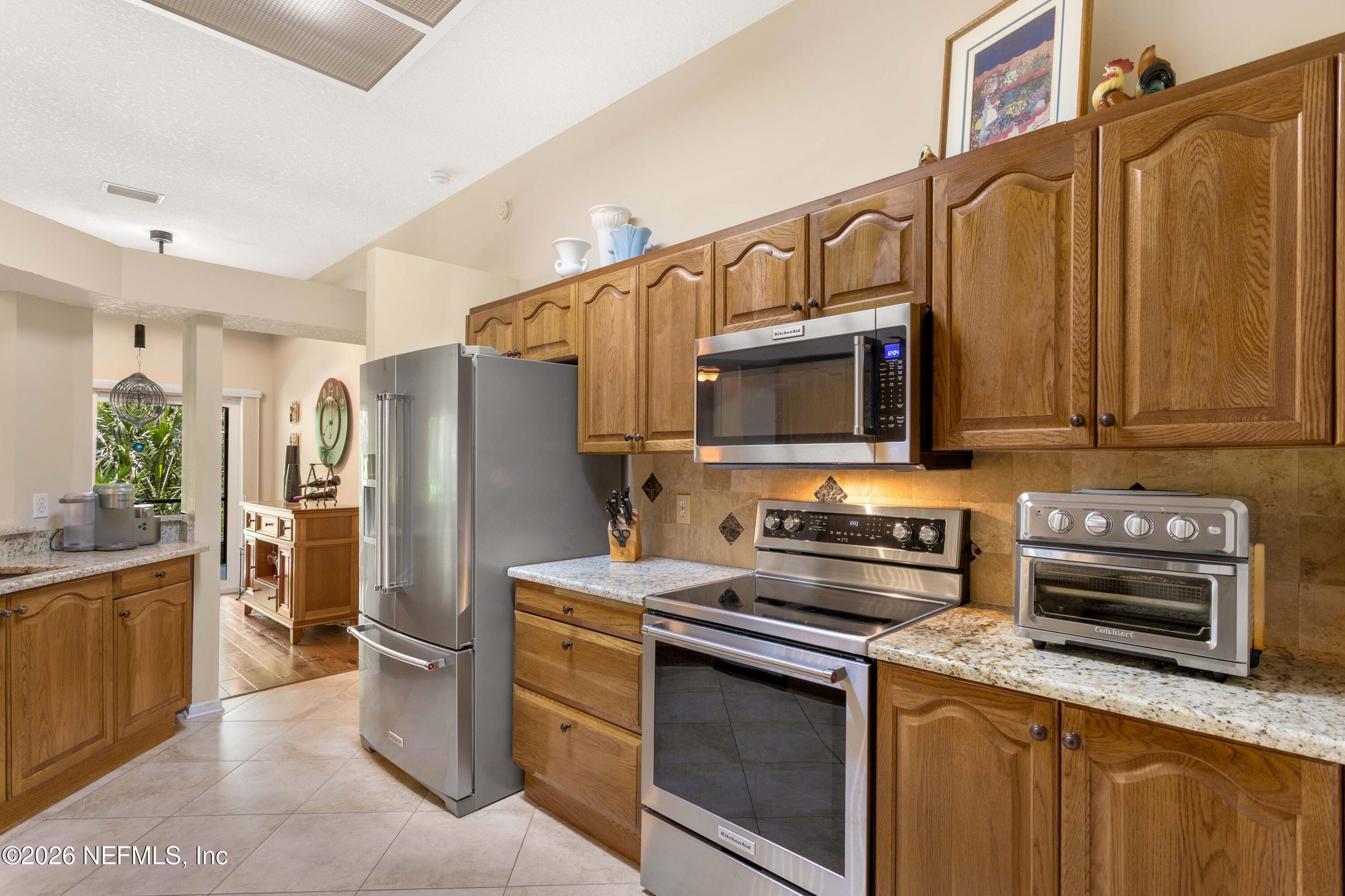 2355 COVINGTON CREEK Drive W