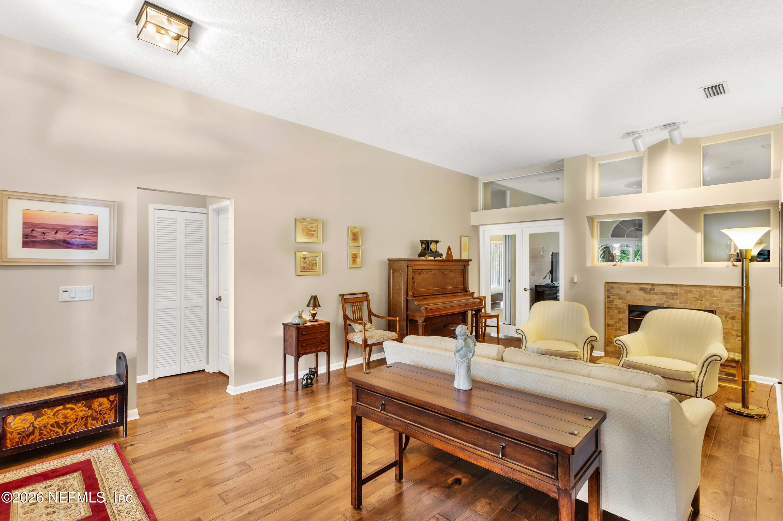 2355 COVINGTON CREEK Drive W
