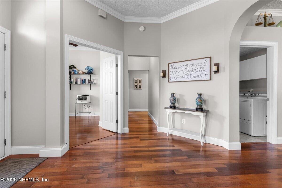 1460 CREEKS EDGE Court