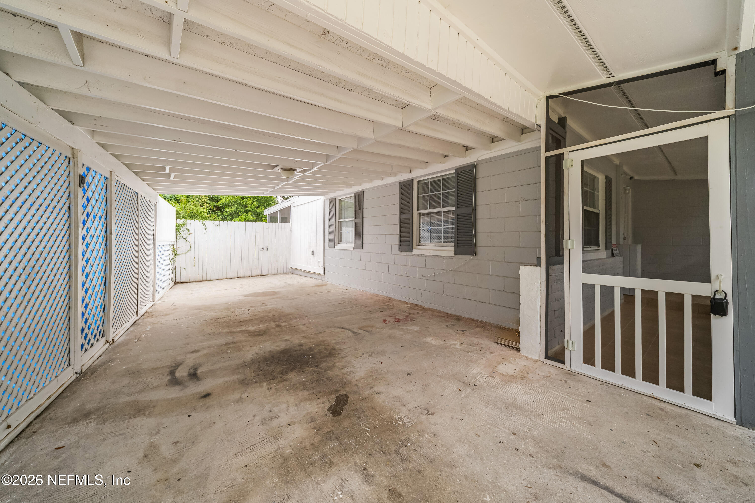 1241 KING ARTHUR Road