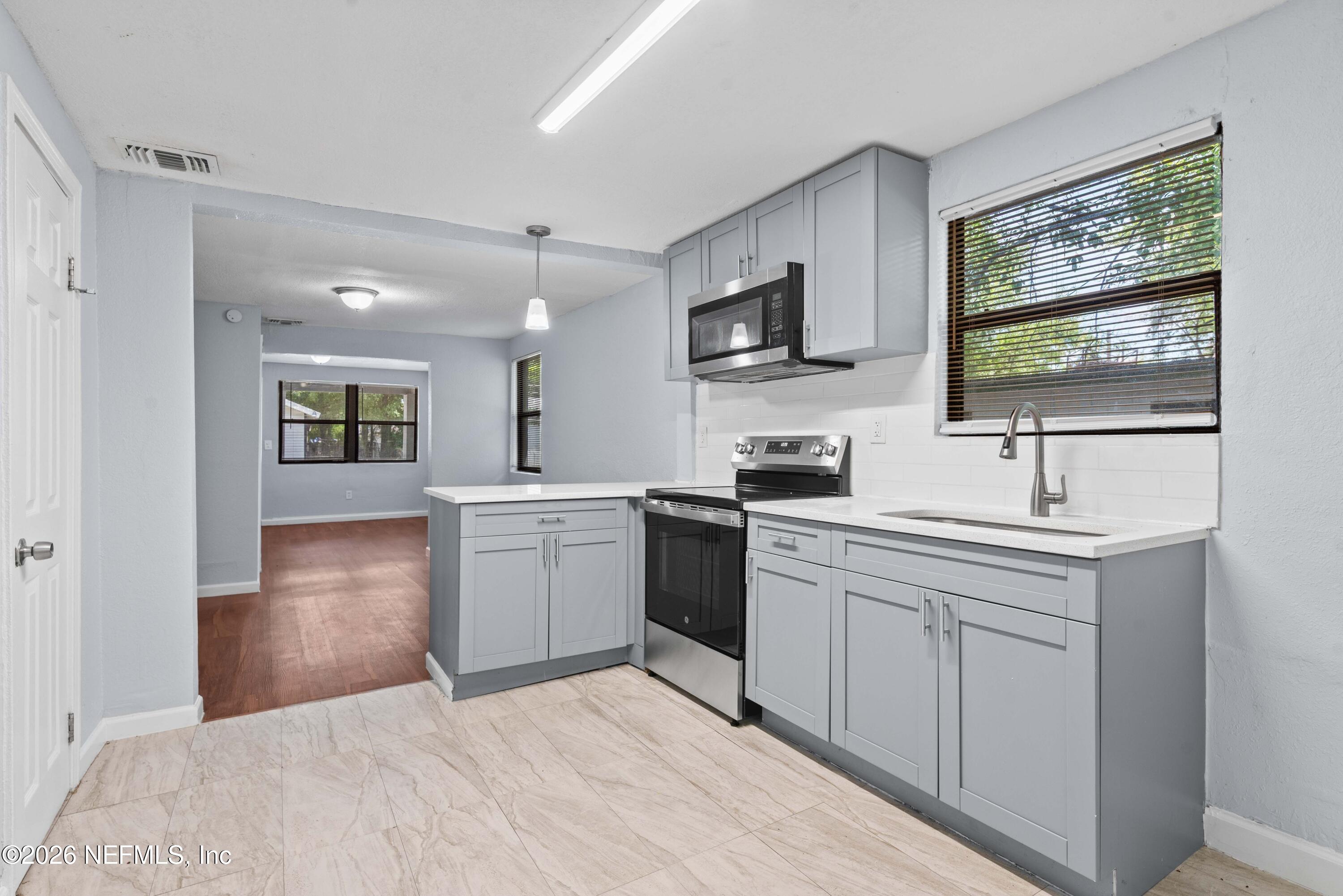 1788 W 5TH Street