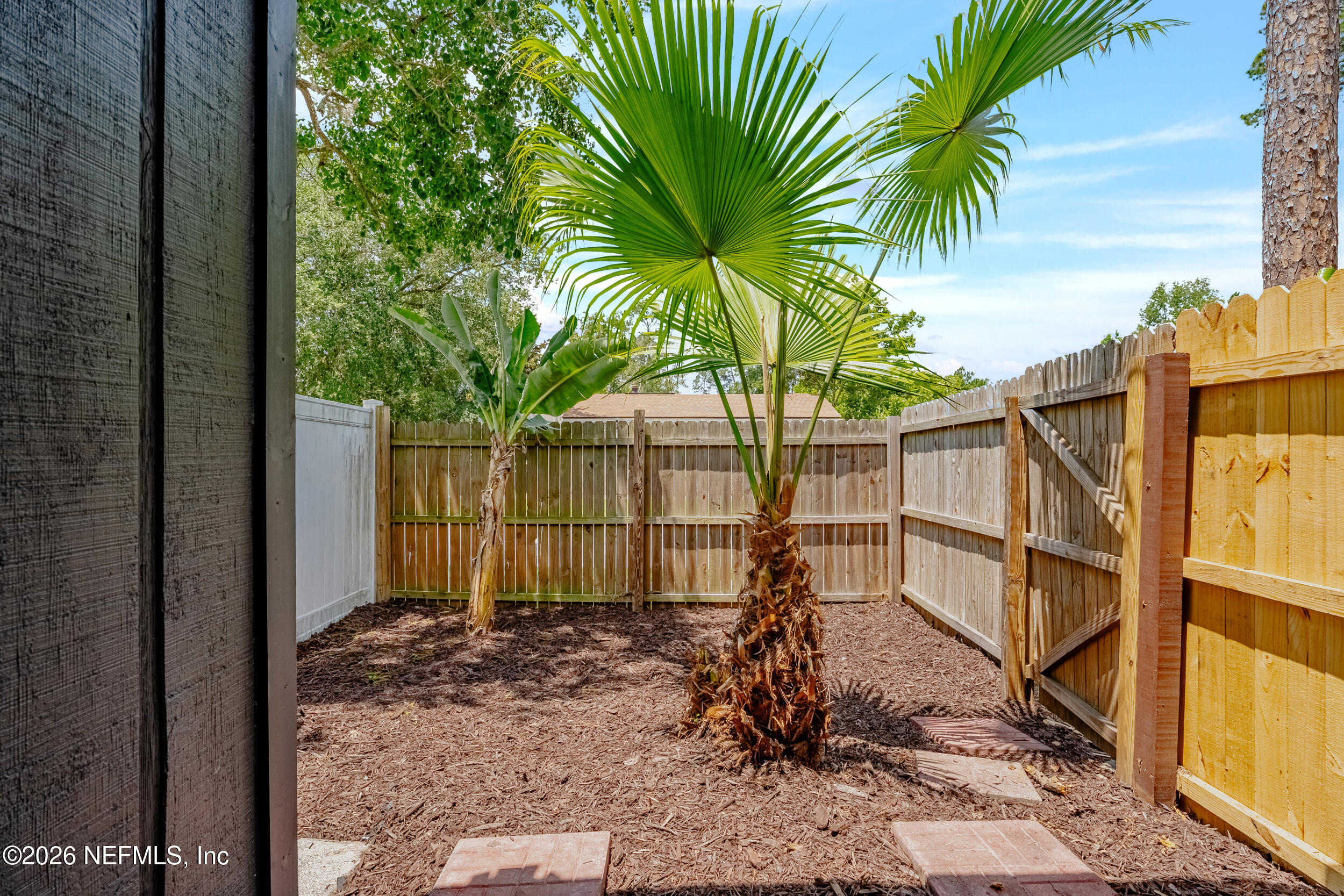 2519 WHISPERING WOODS Boulevard 3