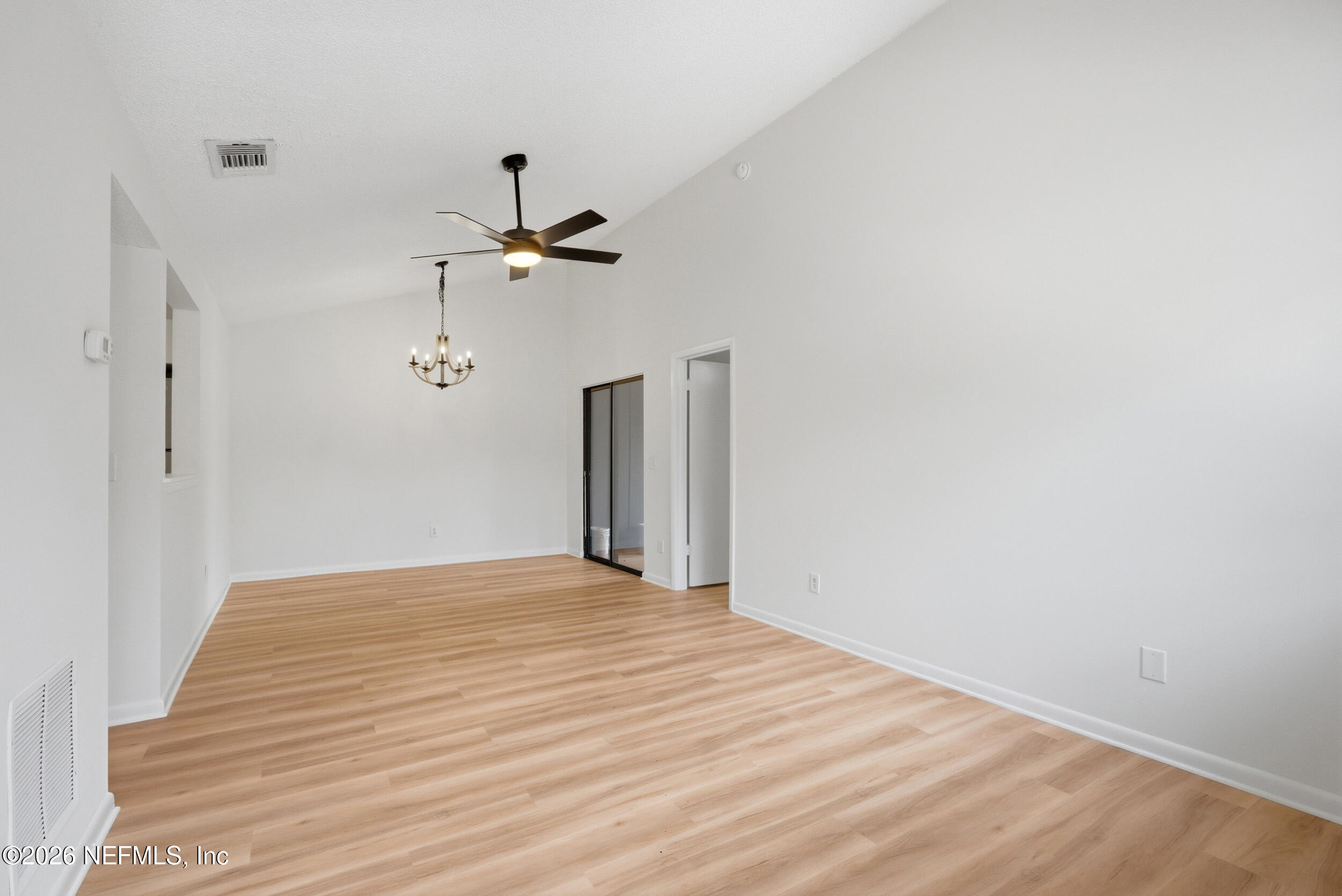 2519 WHISPERING WOODS Boulevard 3