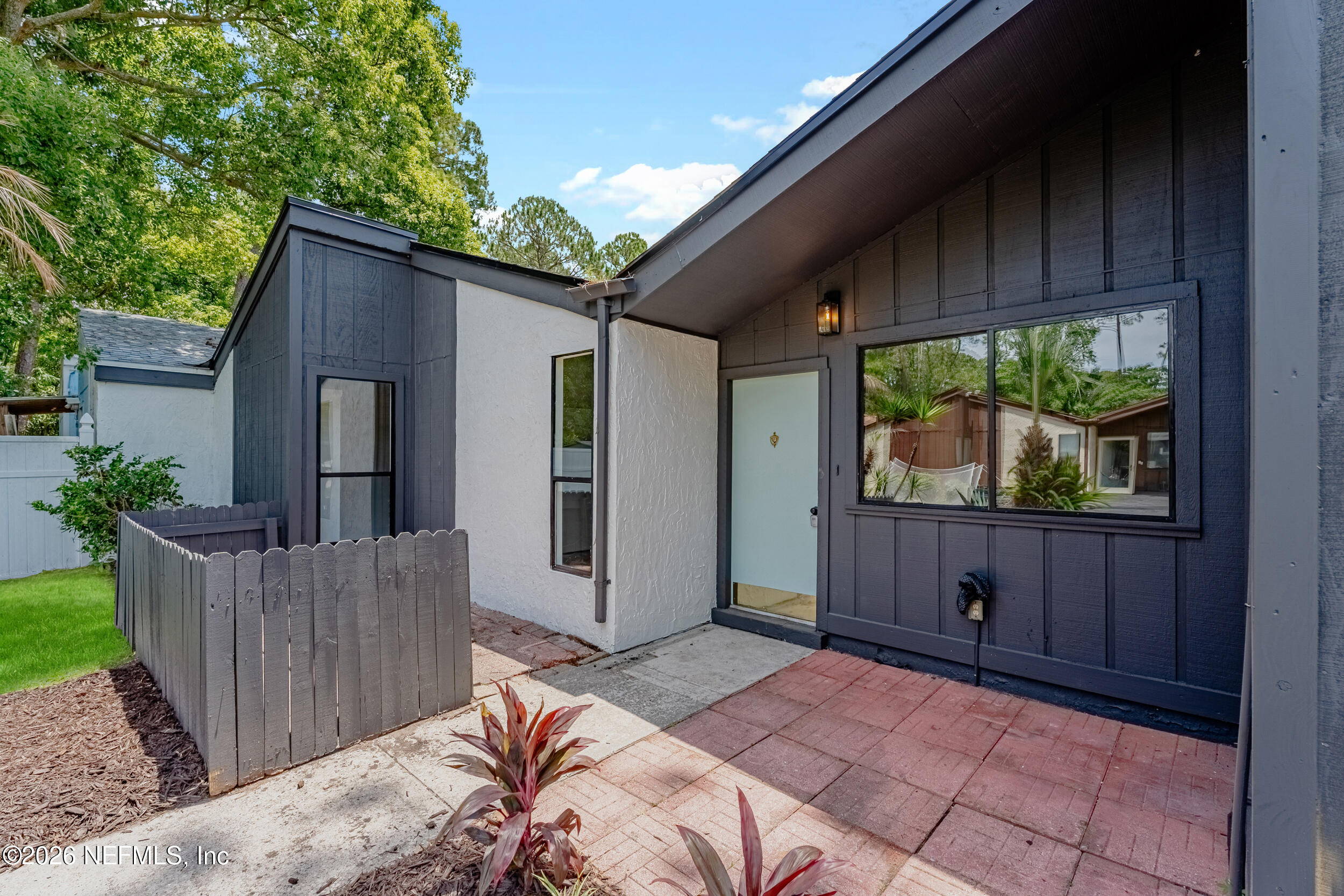 2519 WHISPERING WOODS Boulevard 3