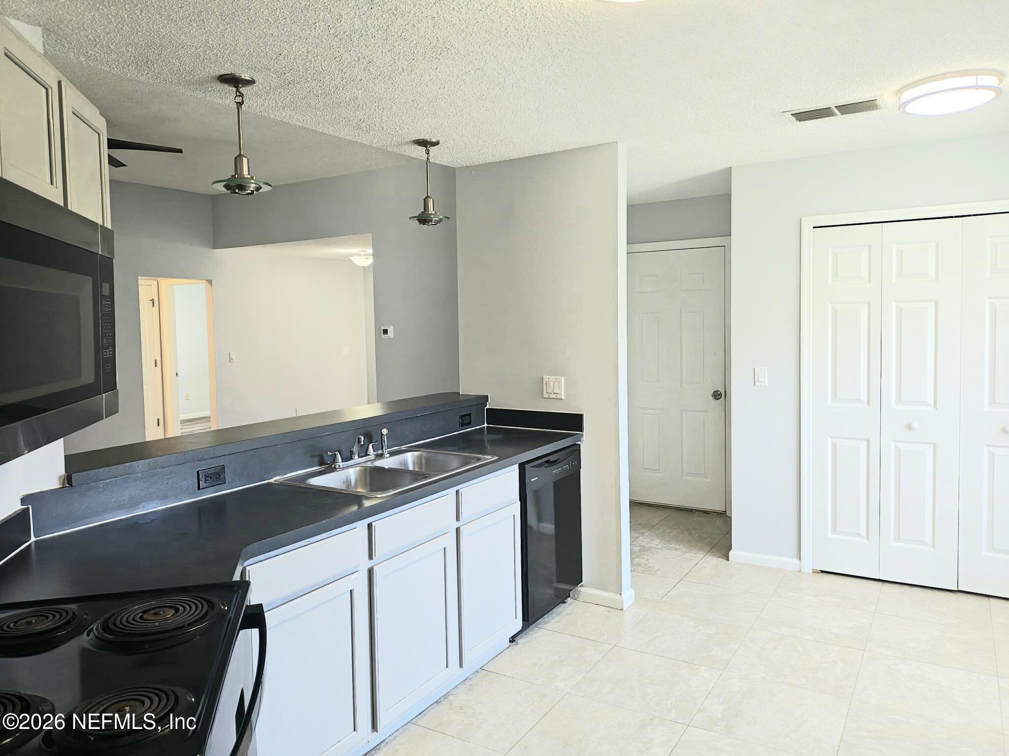 11087 DUSENBURG CT Court