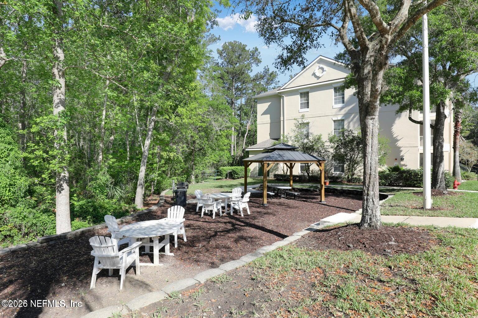 8601 BEACH Boulevard 1222