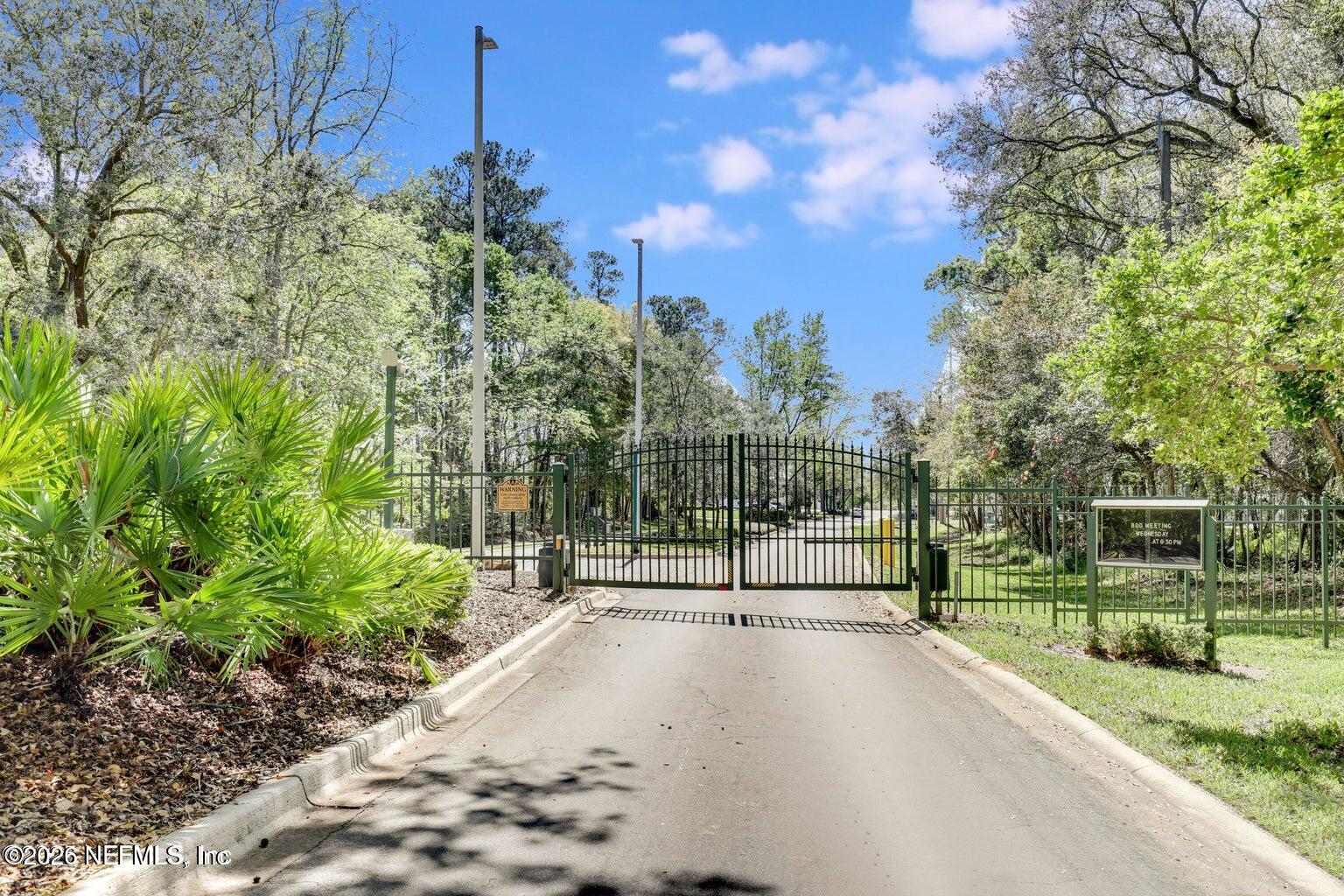 8601 BEACH Boulevard 1222