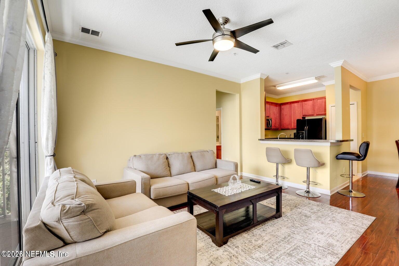 8601 BEACH Boulevard 1222