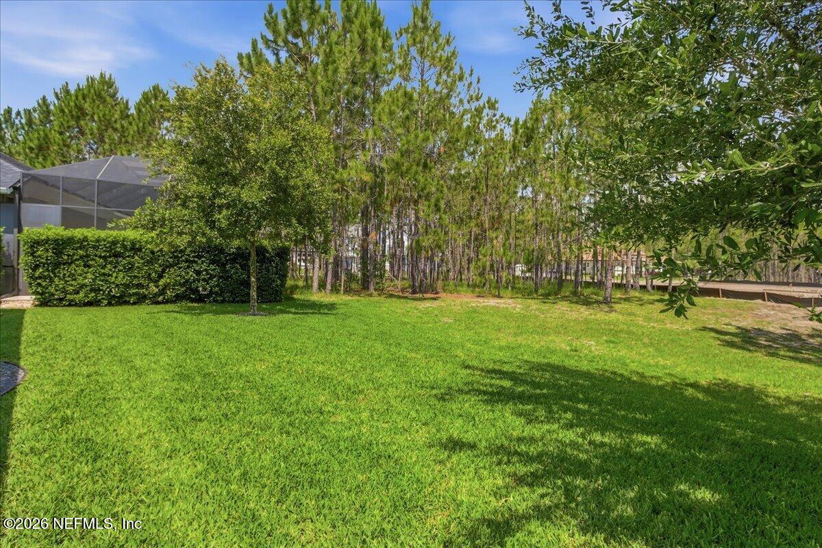 205 HEATHERWOOD Court