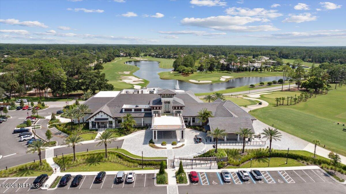 205 HEATHERWOOD Court