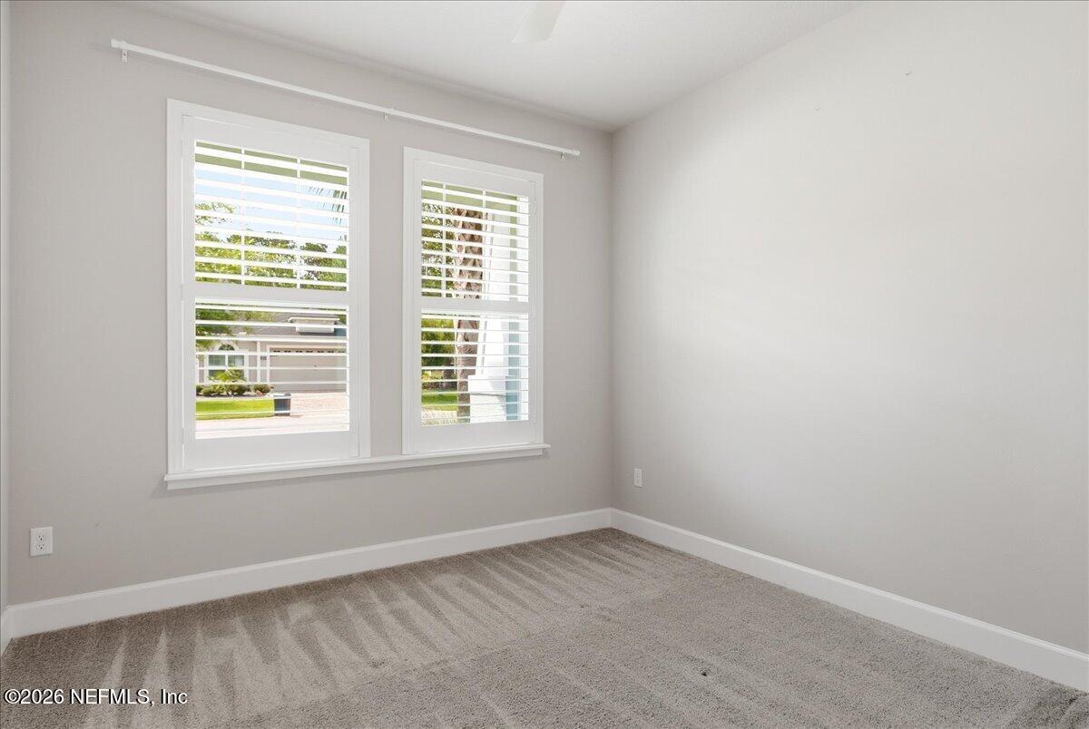 205 HEATHERWOOD Court