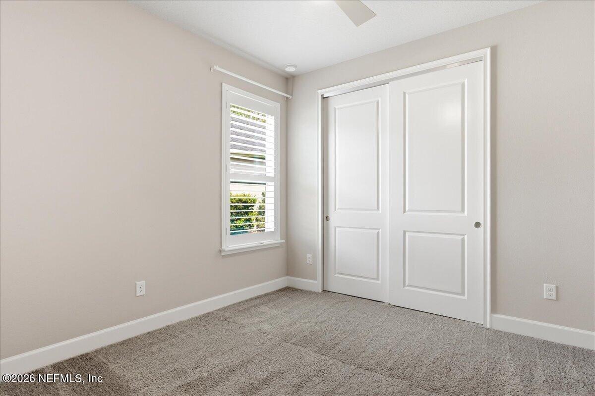 205 HEATHERWOOD Court