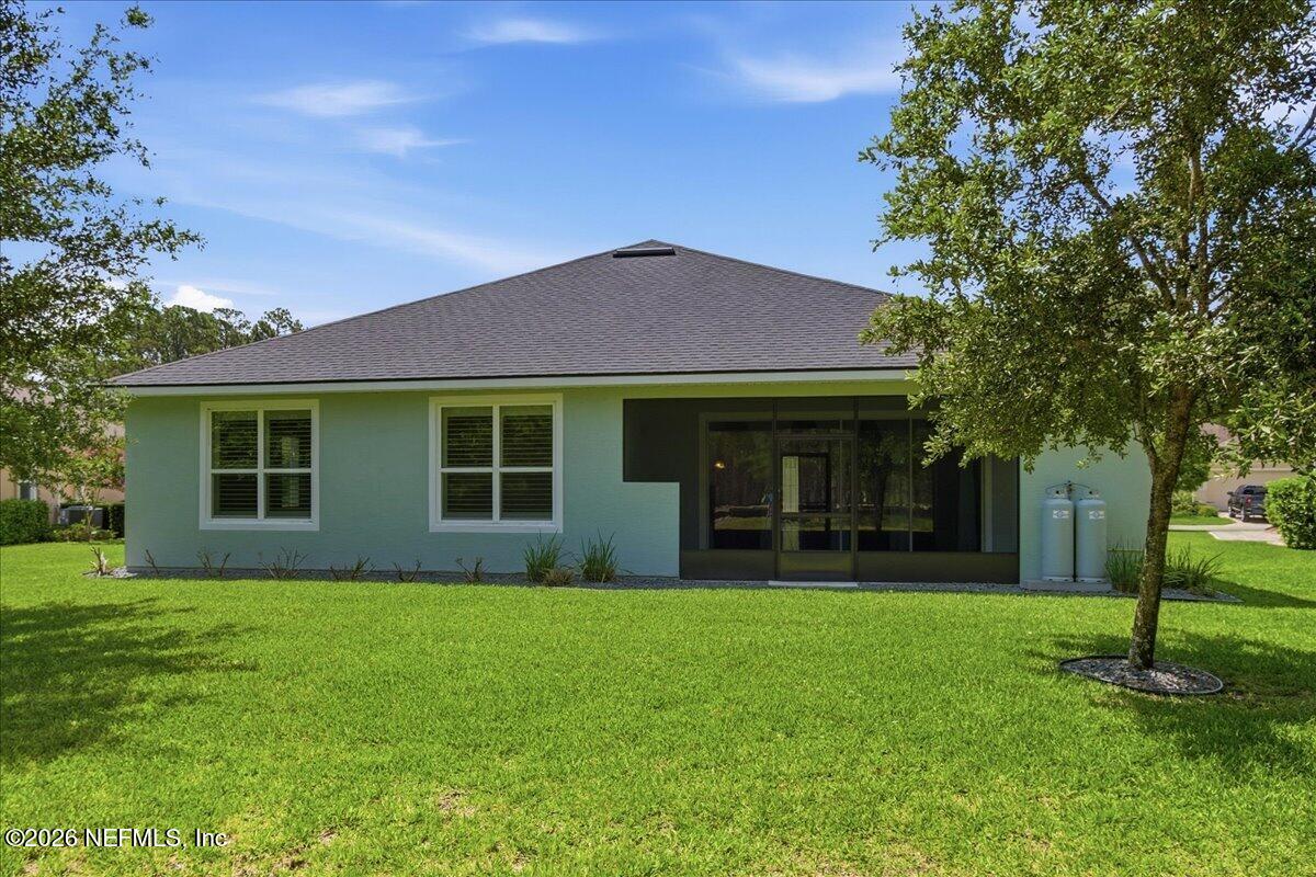 205 HEATHERWOOD Court
