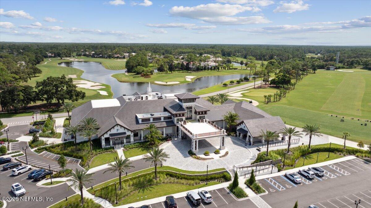 205 HEATHERWOOD Court