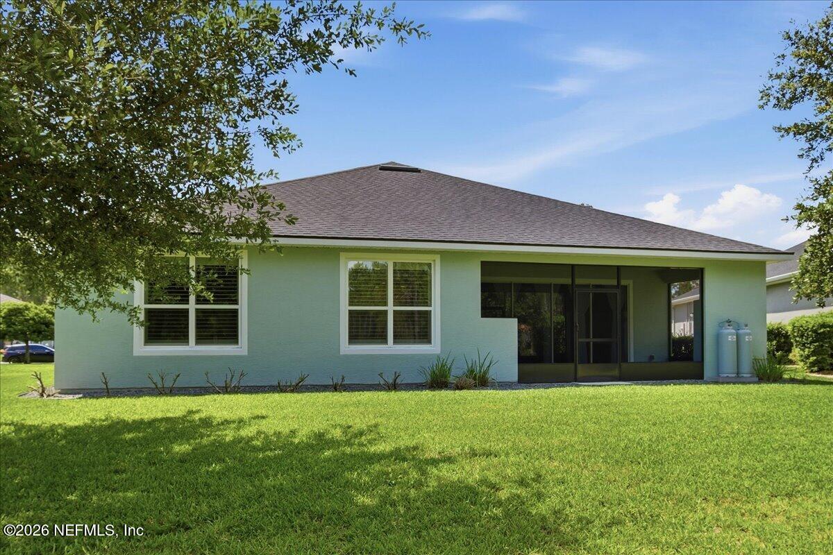 205 HEATHERWOOD Court