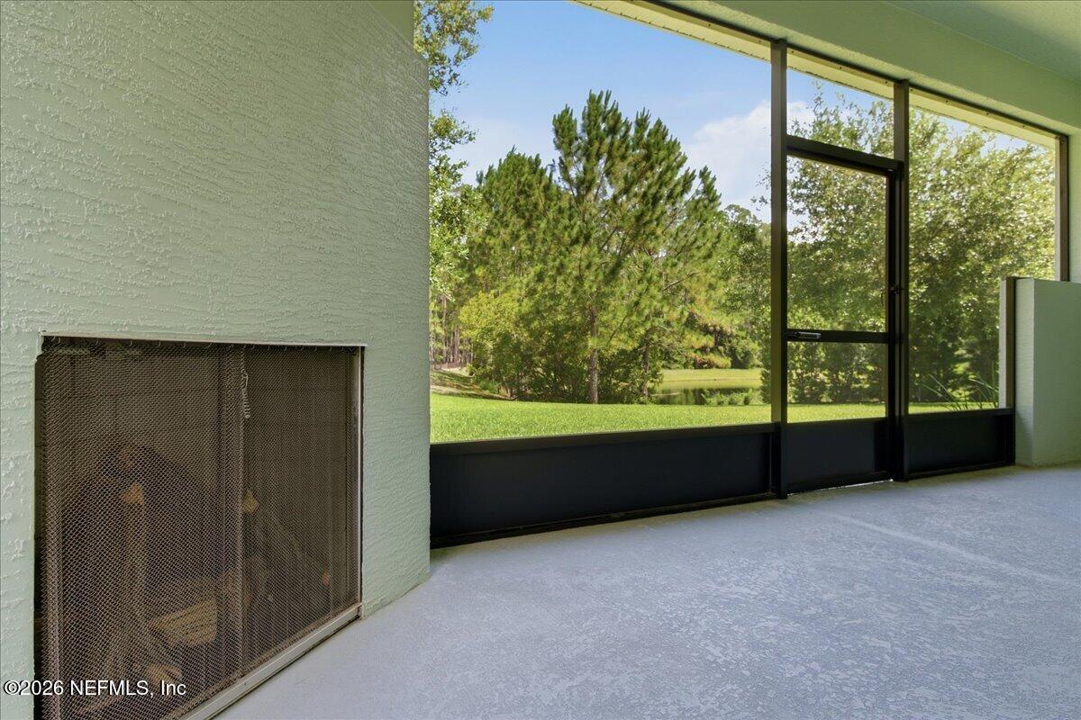 205 HEATHERWOOD Court