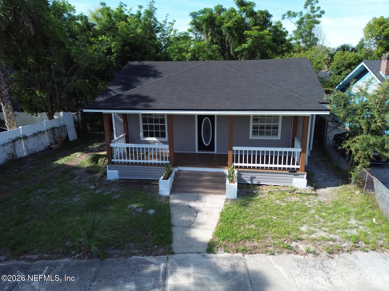 408 W 23RD Street