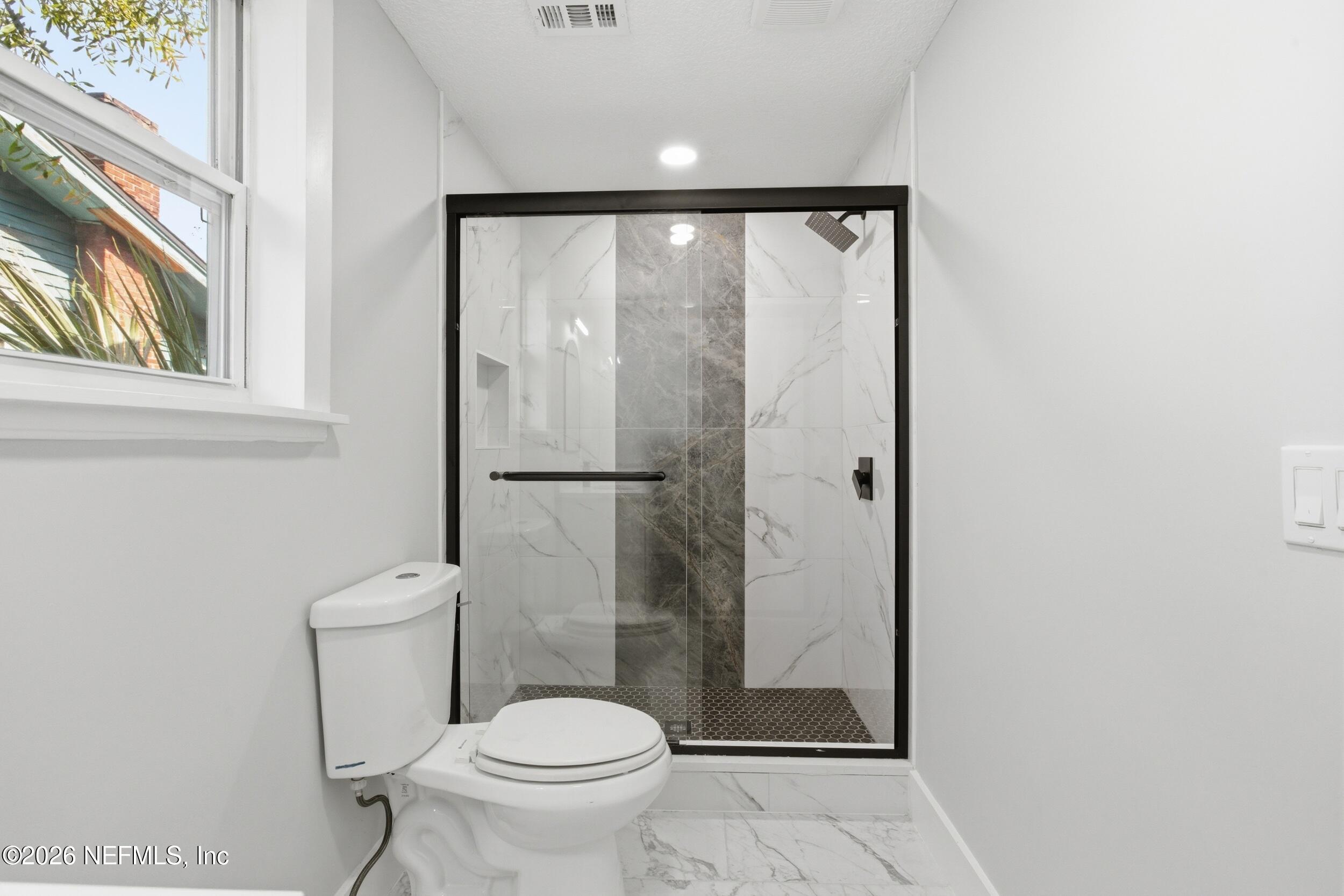 408 W 23RD Street