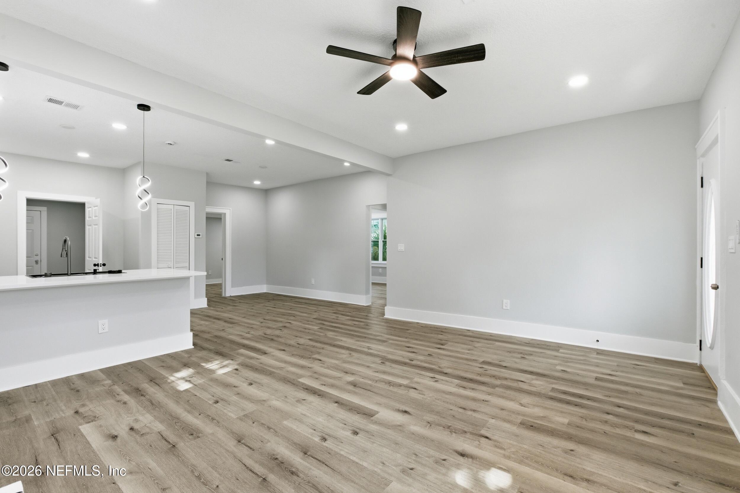 408 W 23RD Street