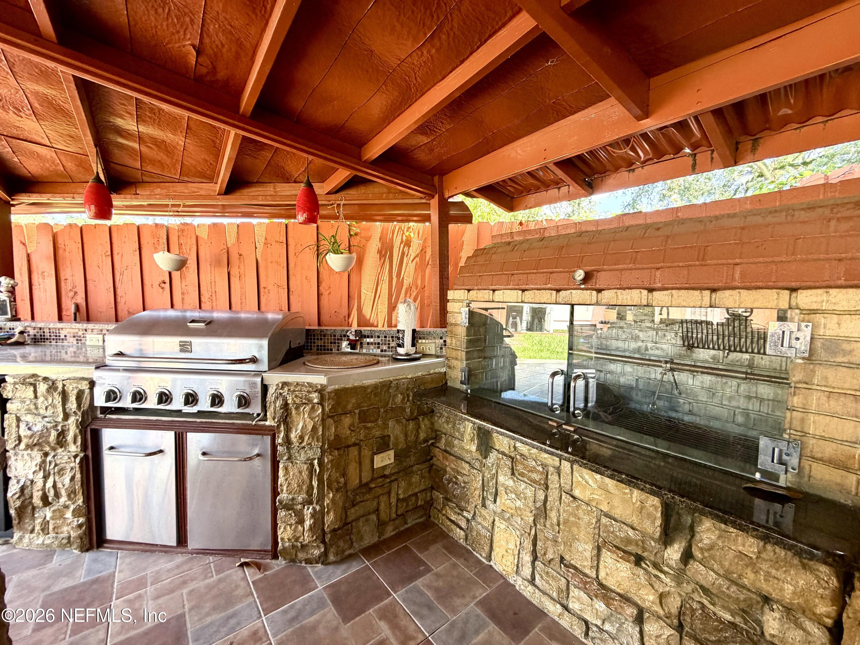 4127 SPRINGWOOD Road