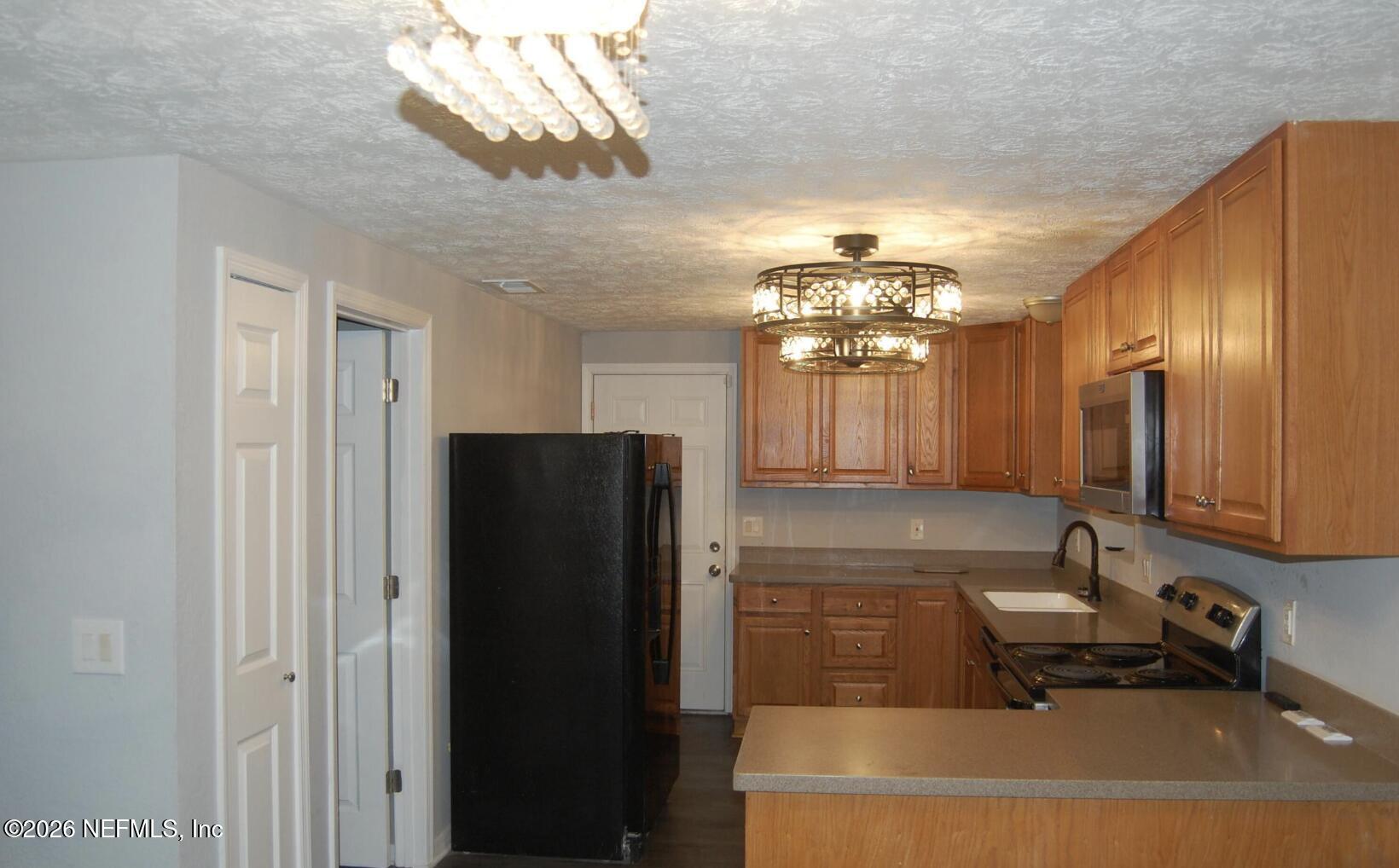 8321 SANTMAN Court