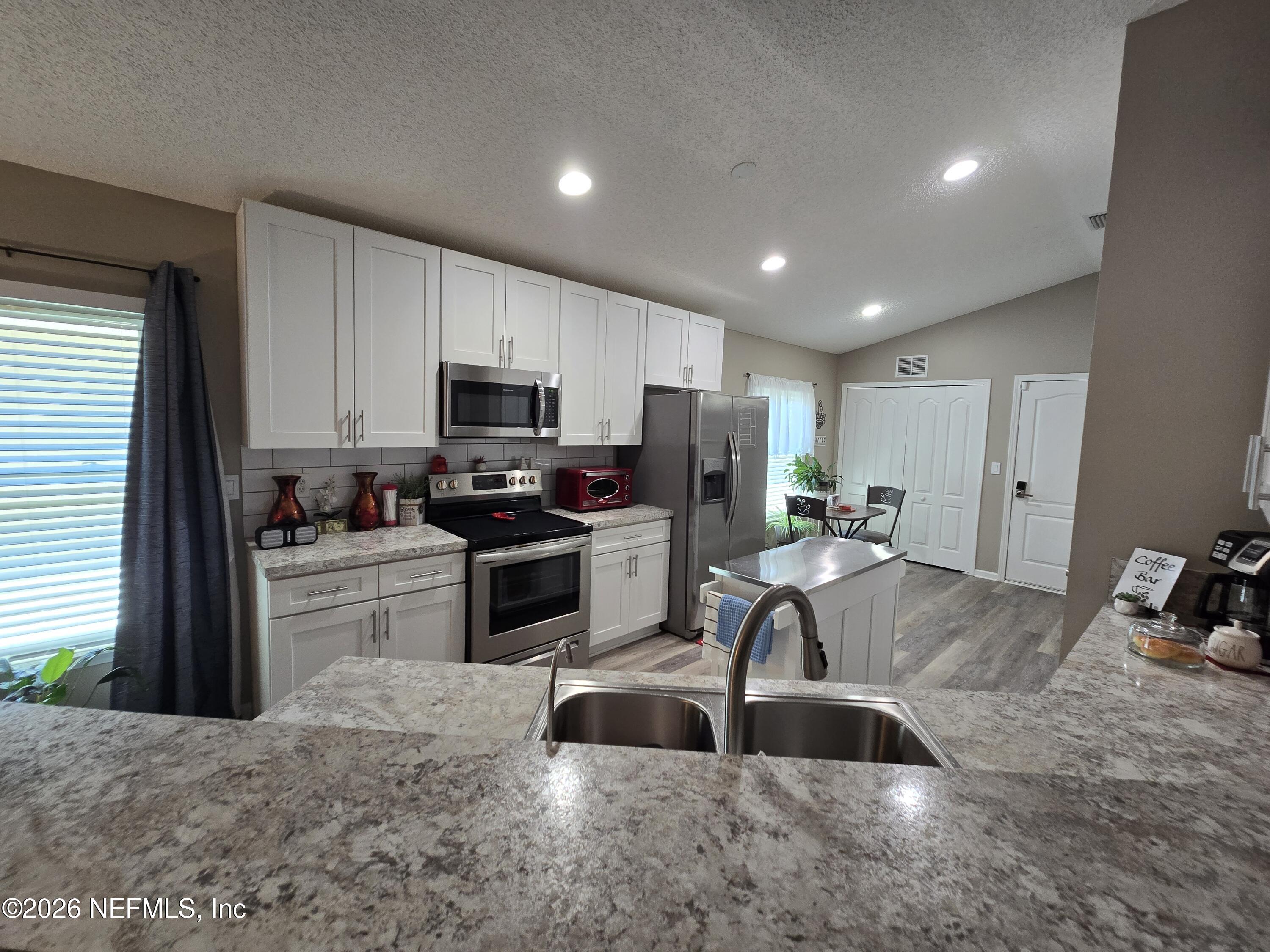 2531 CARSON OAKS Drive