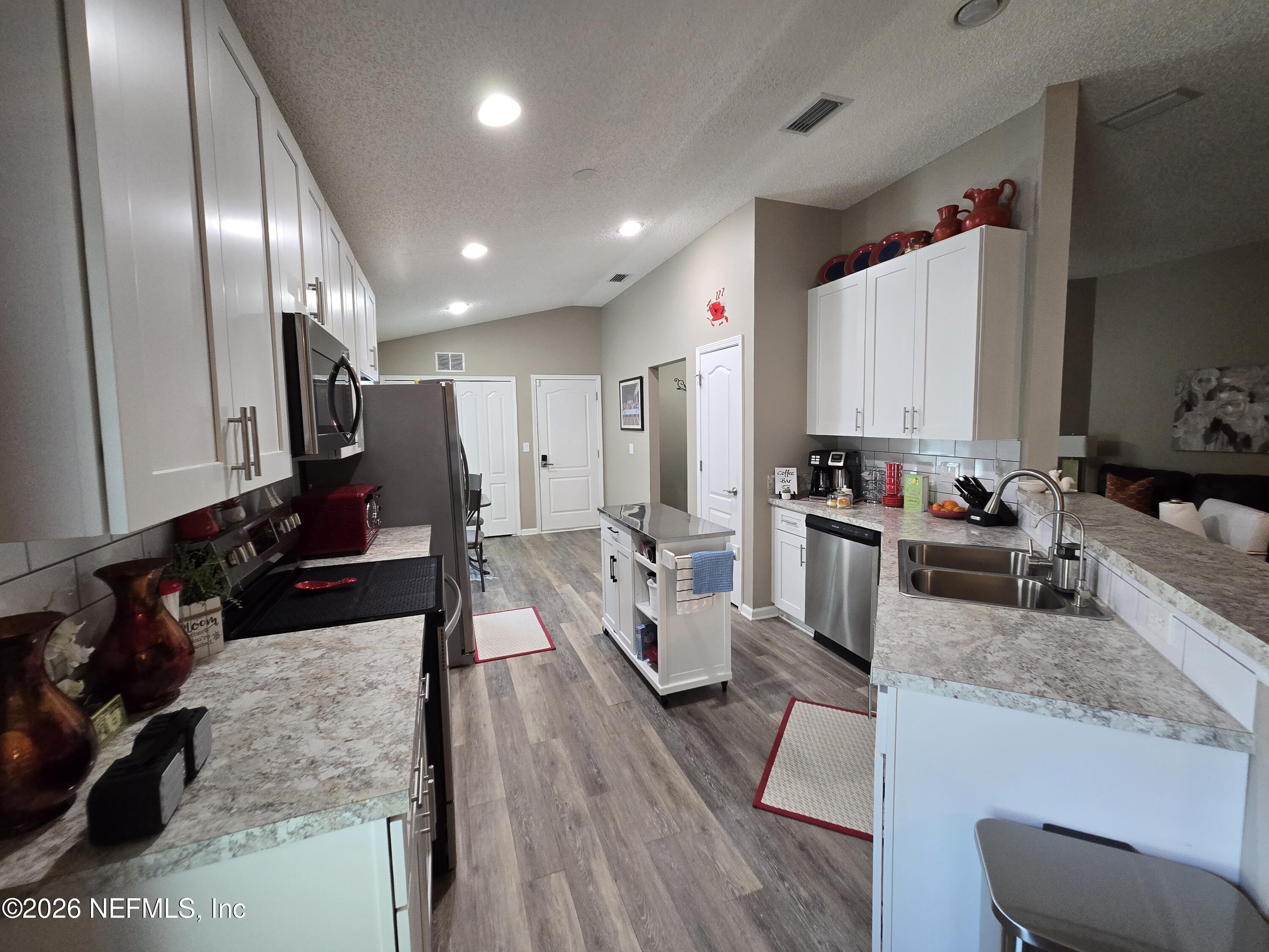 2531 CARSON OAKS Drive