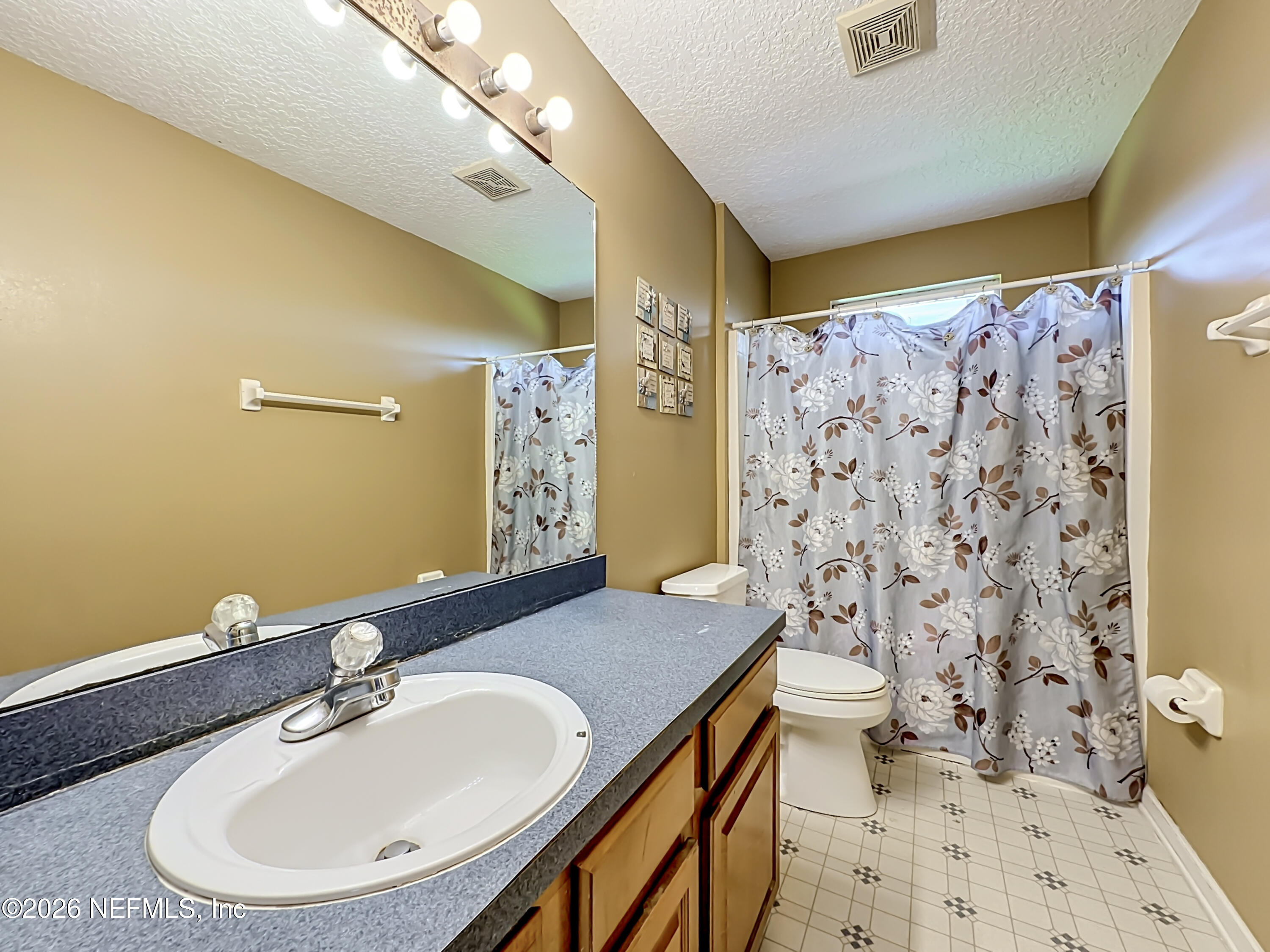 3608 MEADOWGREEN Lane