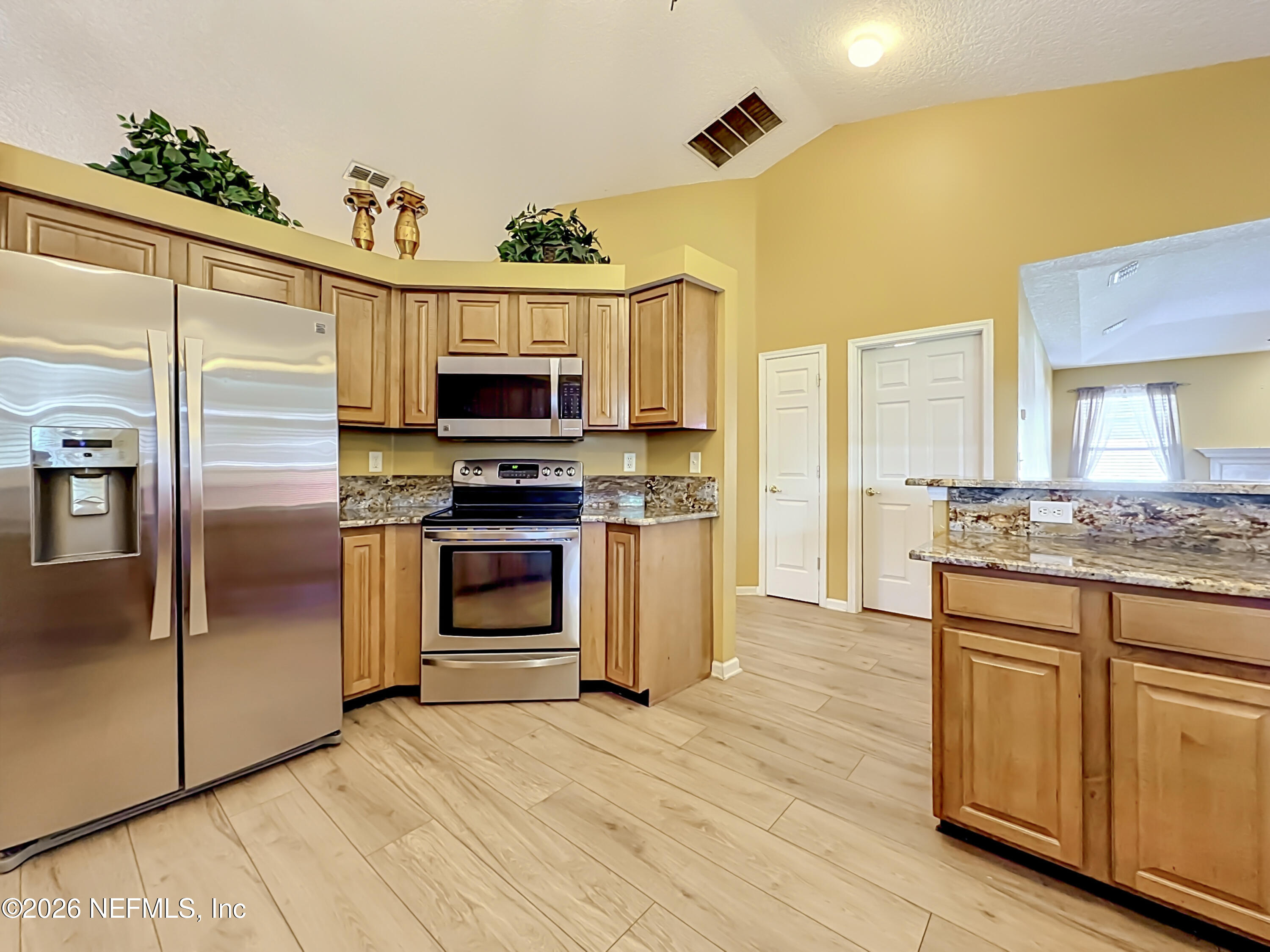 3608 MEADOWGREEN Lane