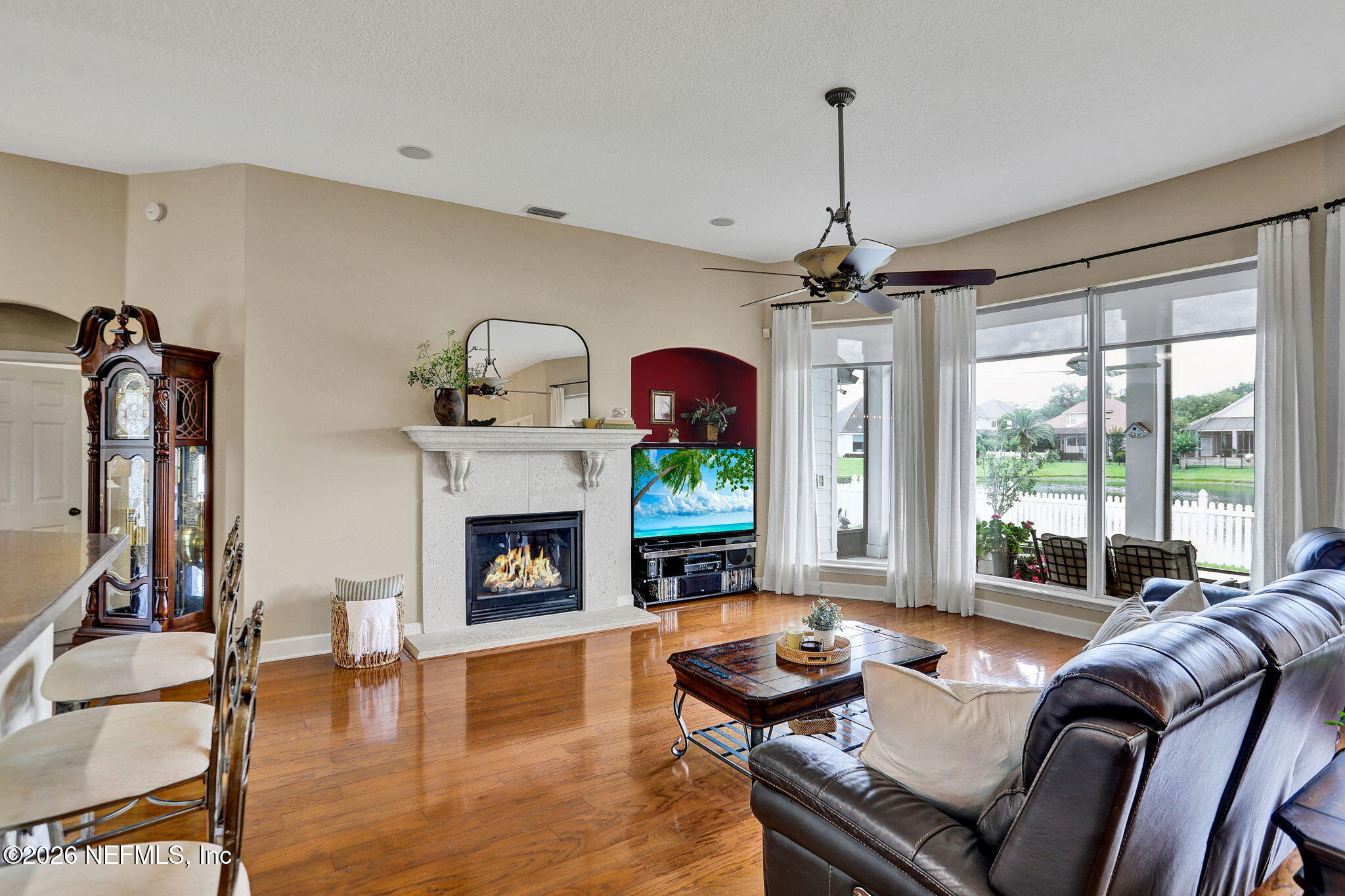 1928 MOORINGS Circle