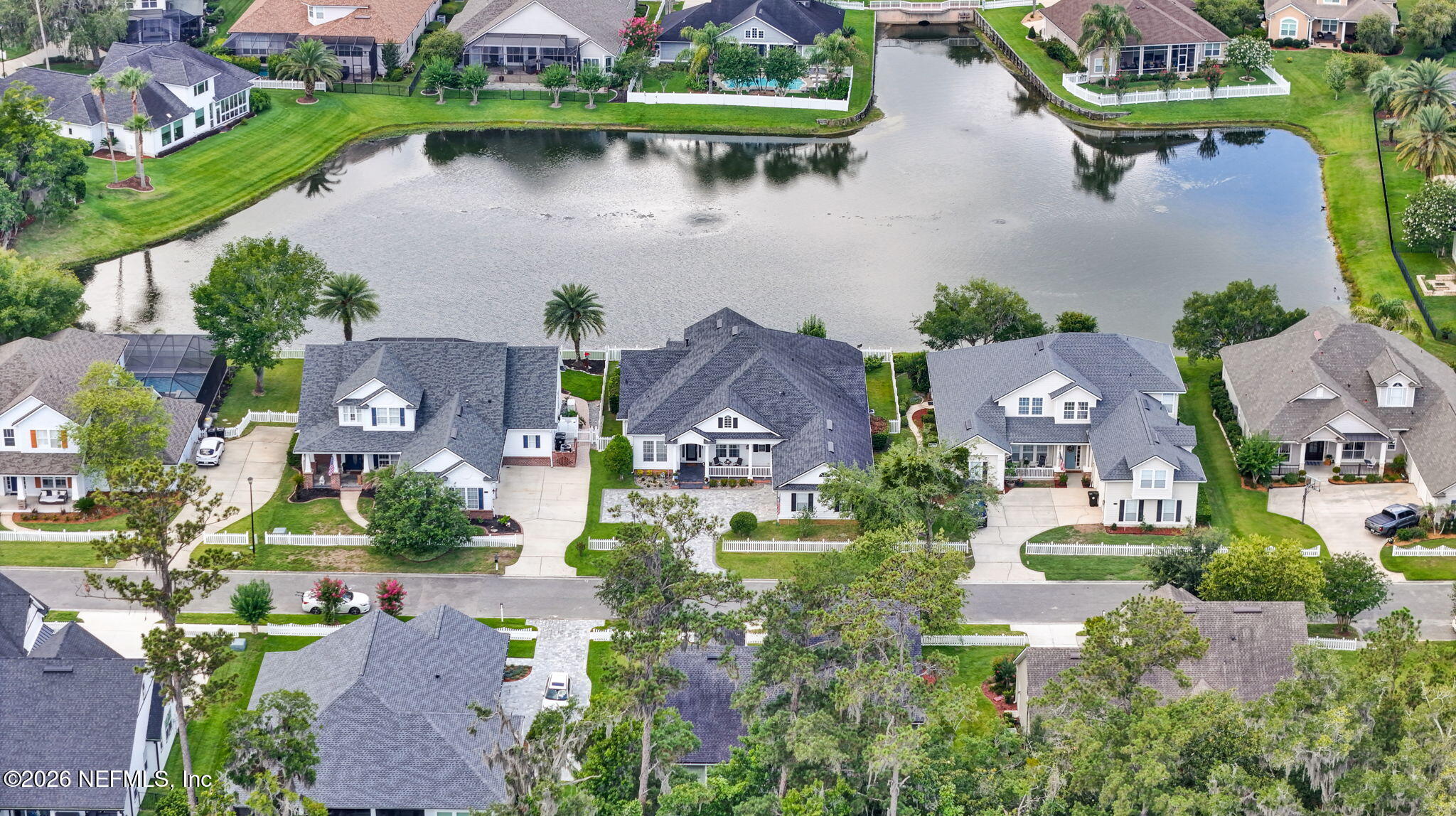 1928 MOORINGS Circle